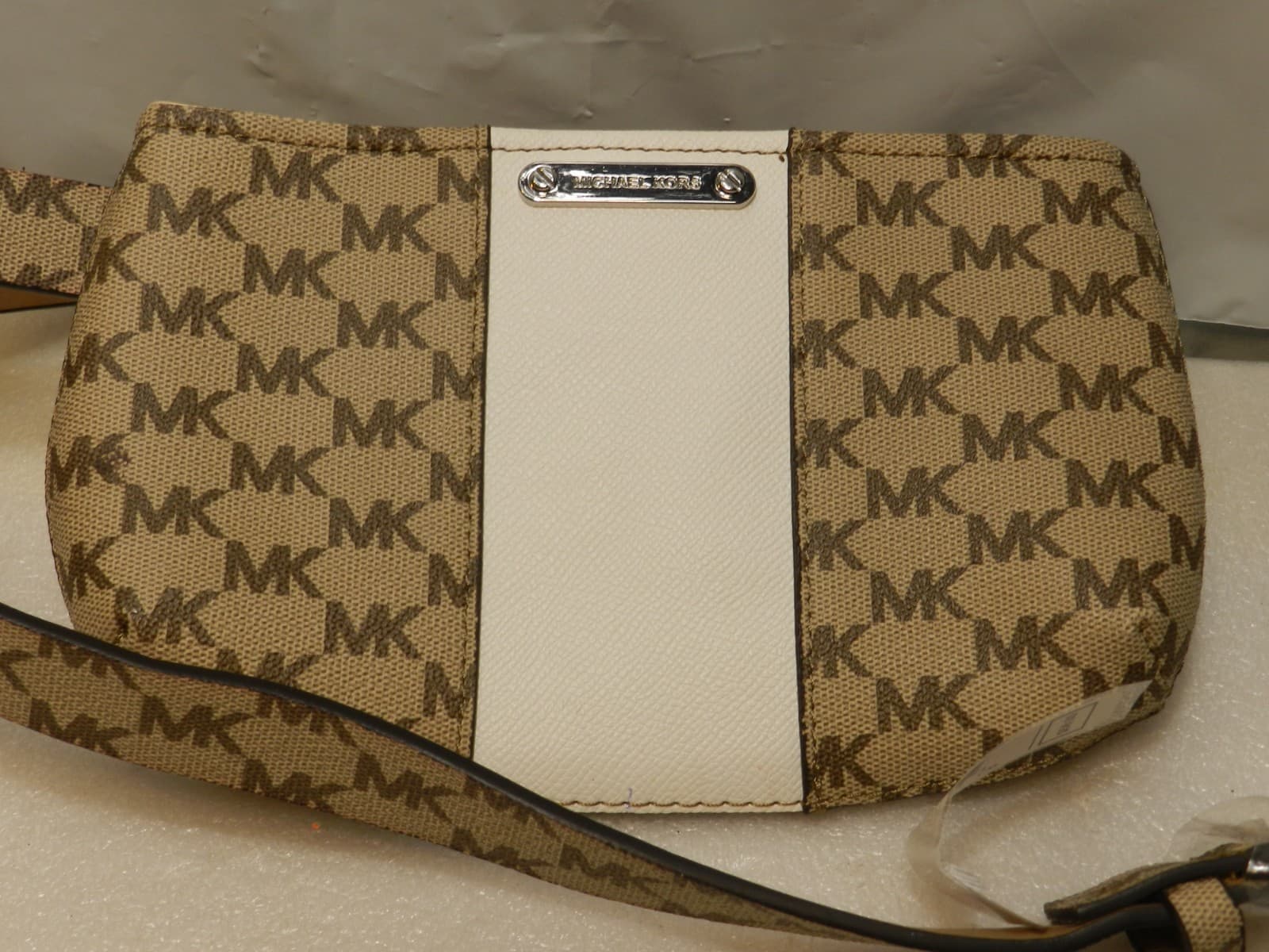 Michael Kors Signature Logo Fanny/Hip Pack Belt Bag Large/XL Tan/White New (X4K) - Thumbnail 2