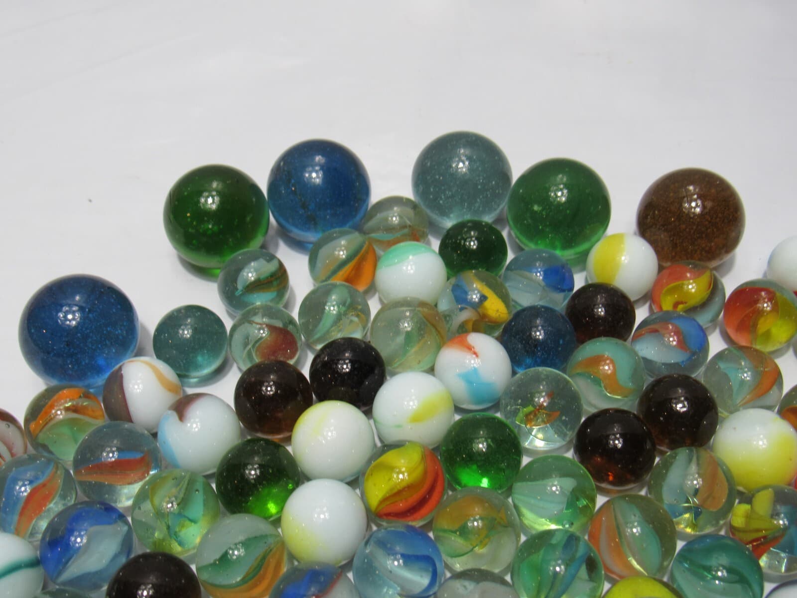 Lot Of 175+ Vintage Assorted Glass Marbles Mixed Colors (O55K) - Thumbnail 2