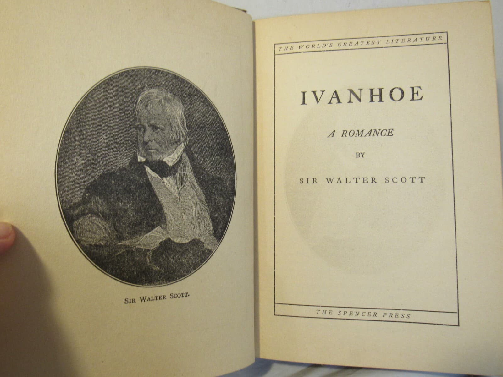 2 World’s Greatest Literature Books - Ivanhoe / Vicar of Wakefield Hardback H23K - Thumbnail 6