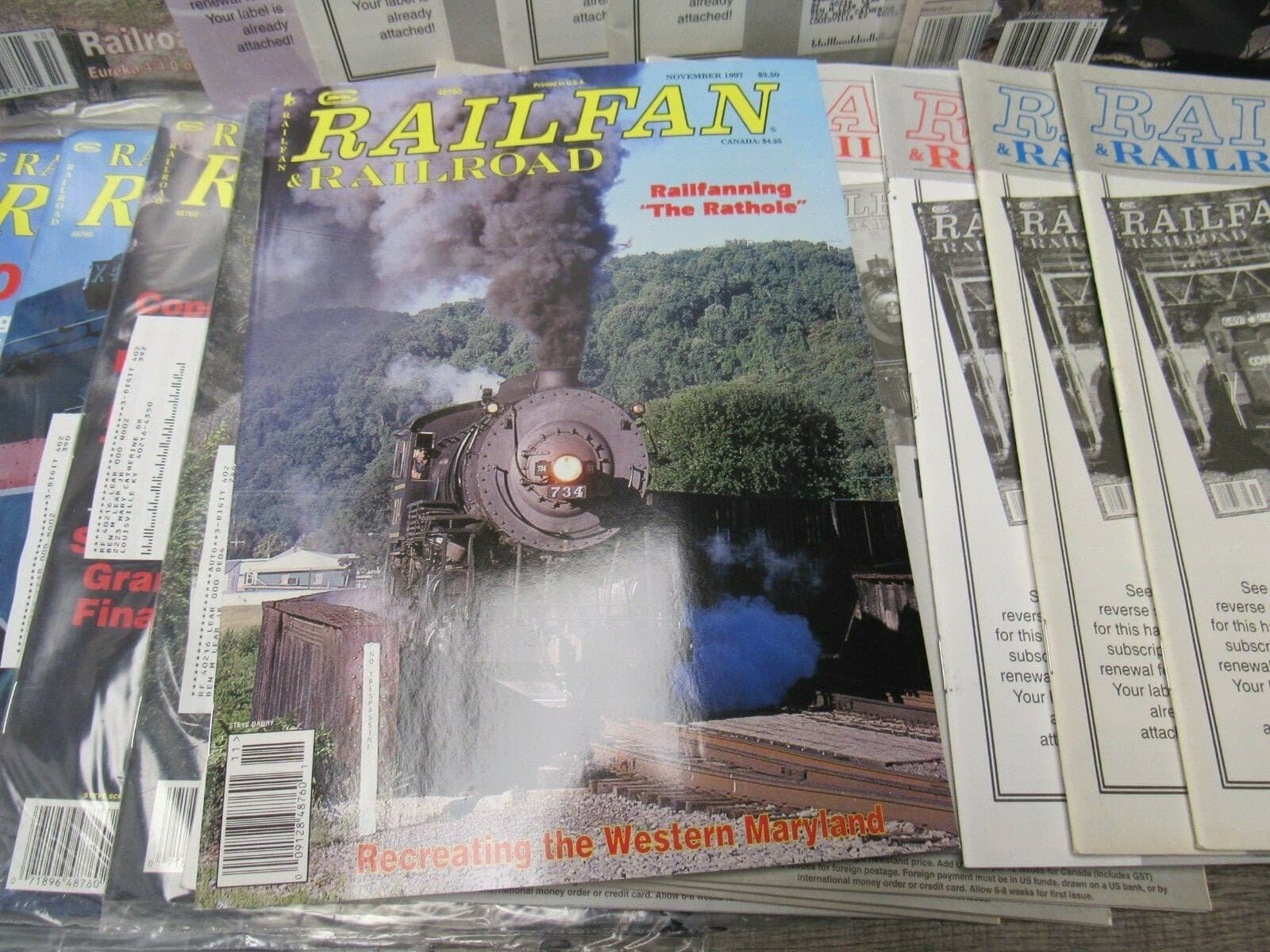 25 RailFan & RailRoad Magazine Trains Railway - Thumbnail 4