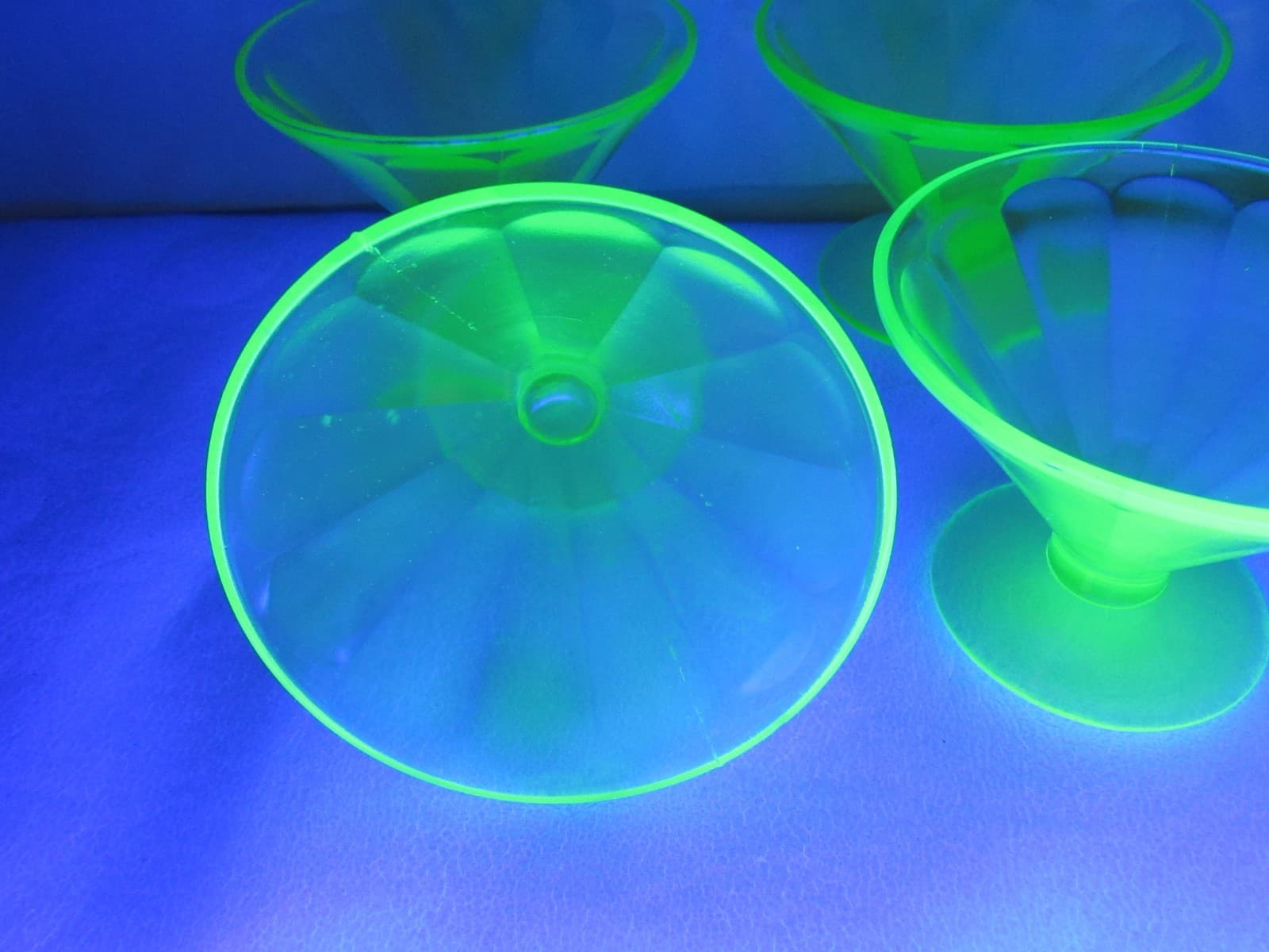 6 Green Depression Vaseline Uranium Ribbed Glass Fruit Dessert Cups (S90JJ) - Thumbnail 13