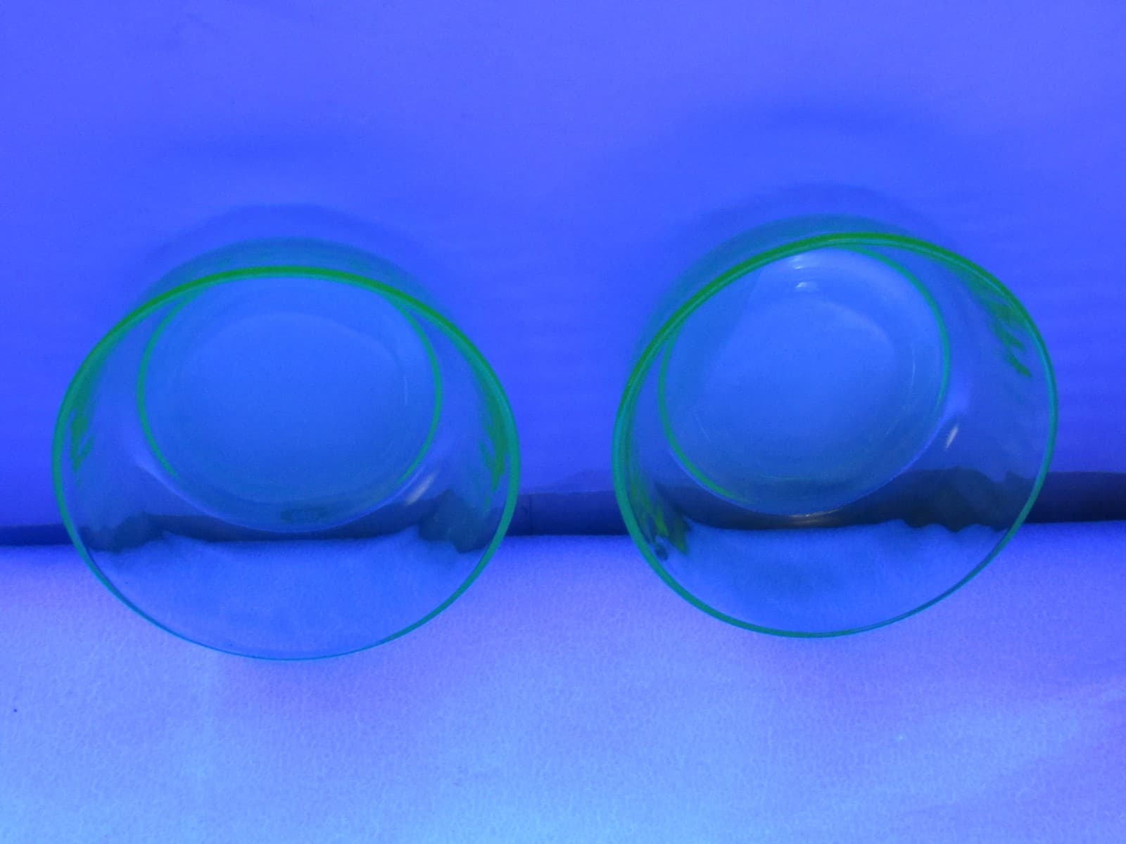 2 VTG Uranium Glass Small Bowl Ribbed Design, 4”x1.5” Fruit Dessert Bowls (S91JJ - Thumbnail 5