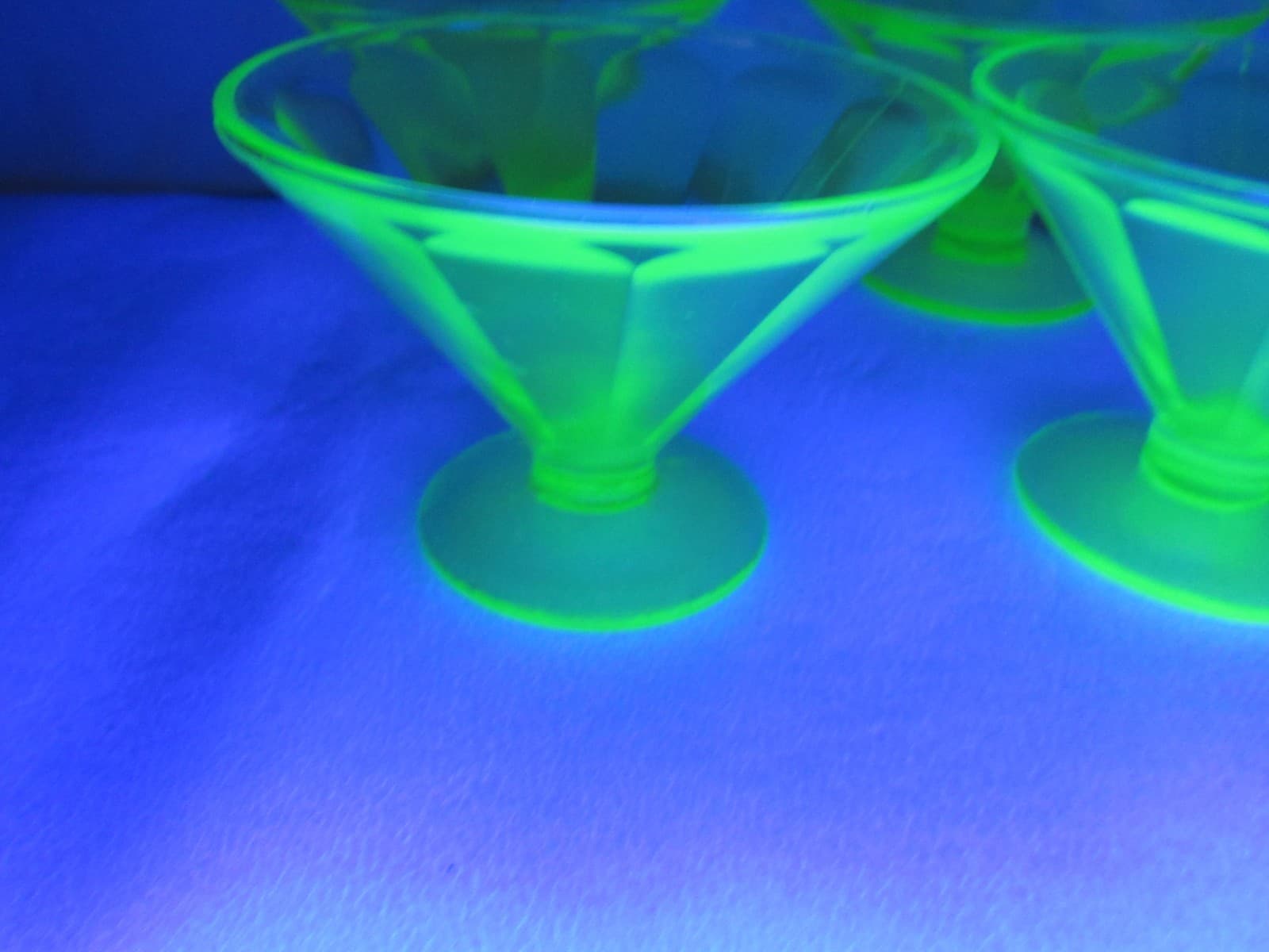 6 Green Depression Vaseline Uranium Ribbed Glass Fruit Dessert Cups (S90JJ) - Thumbnail 9