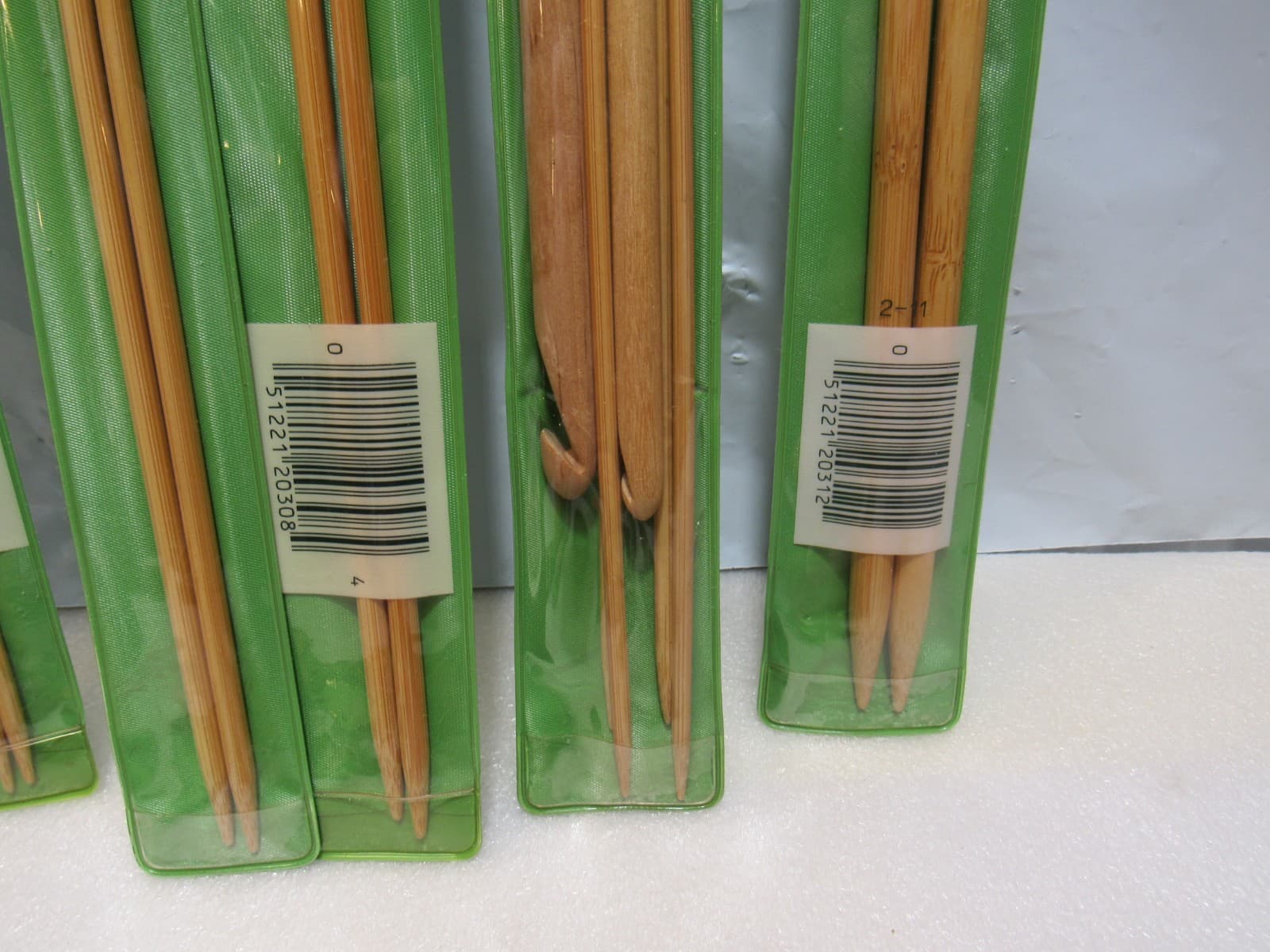 Clover Takumi Bamboo Knitting Needles 11 Assorted Sizes Unused (Z19J) - Thumbnail 5