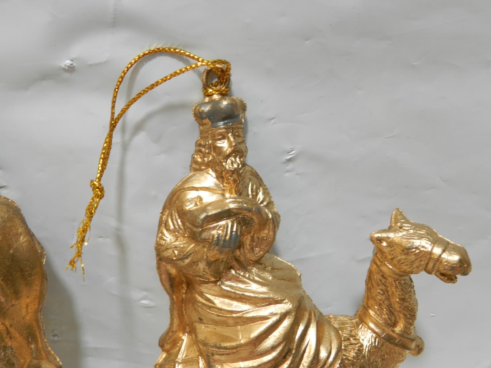 9 Vintage Plastic Bradford Wisemen Christmas Ornaments Gold 5 1/2" (Z6M) - Thumbnail 11