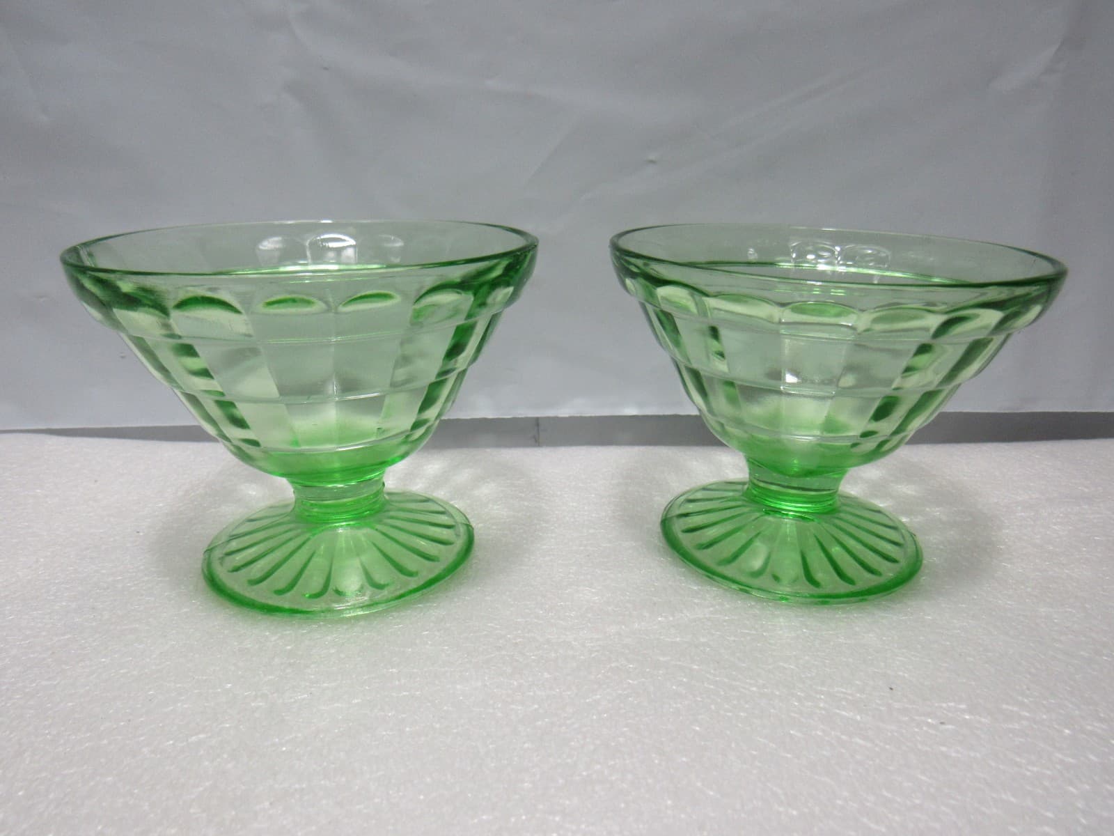 2 Uranium Depression Vaseline Glass Dessert Cups Green 3" (S89JJ) - Thumbnail 2