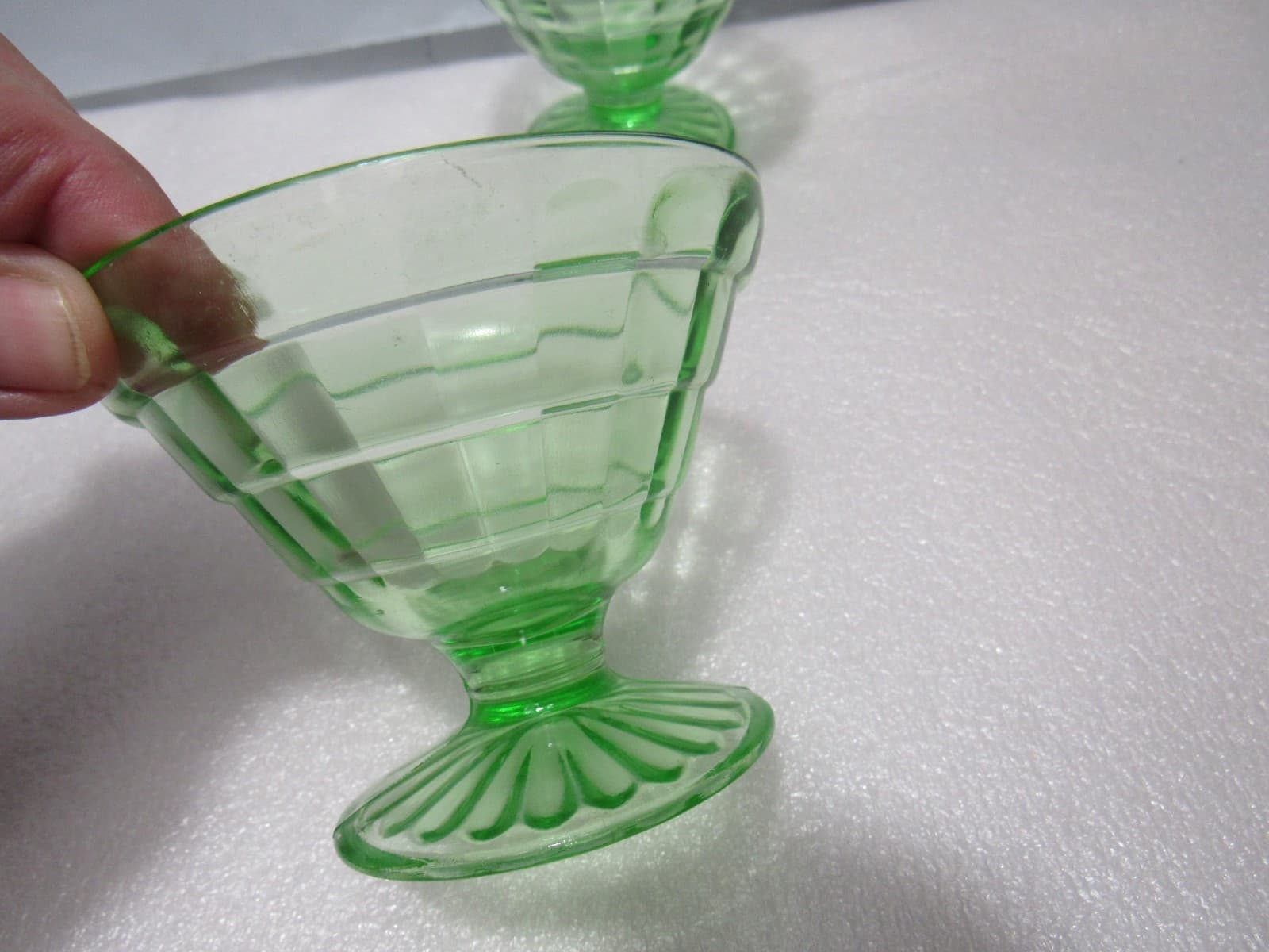 2 Uranium Depression Vaseline Glass Dessert Cups Green 3" (S89JJ) - Thumbnail 7