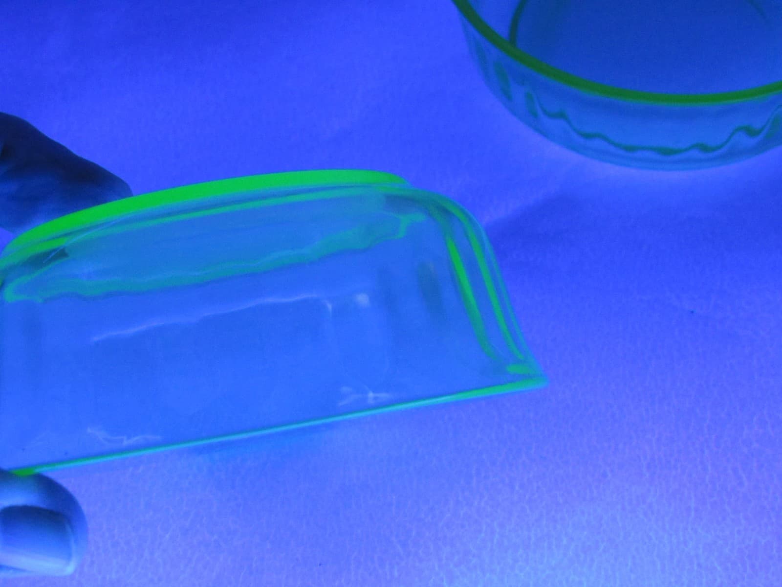 2 VTG Uranium Glass Small Bowl Ribbed Design, 4”x1.5” Fruit Dessert Bowls (S91JJ - Thumbnail 3