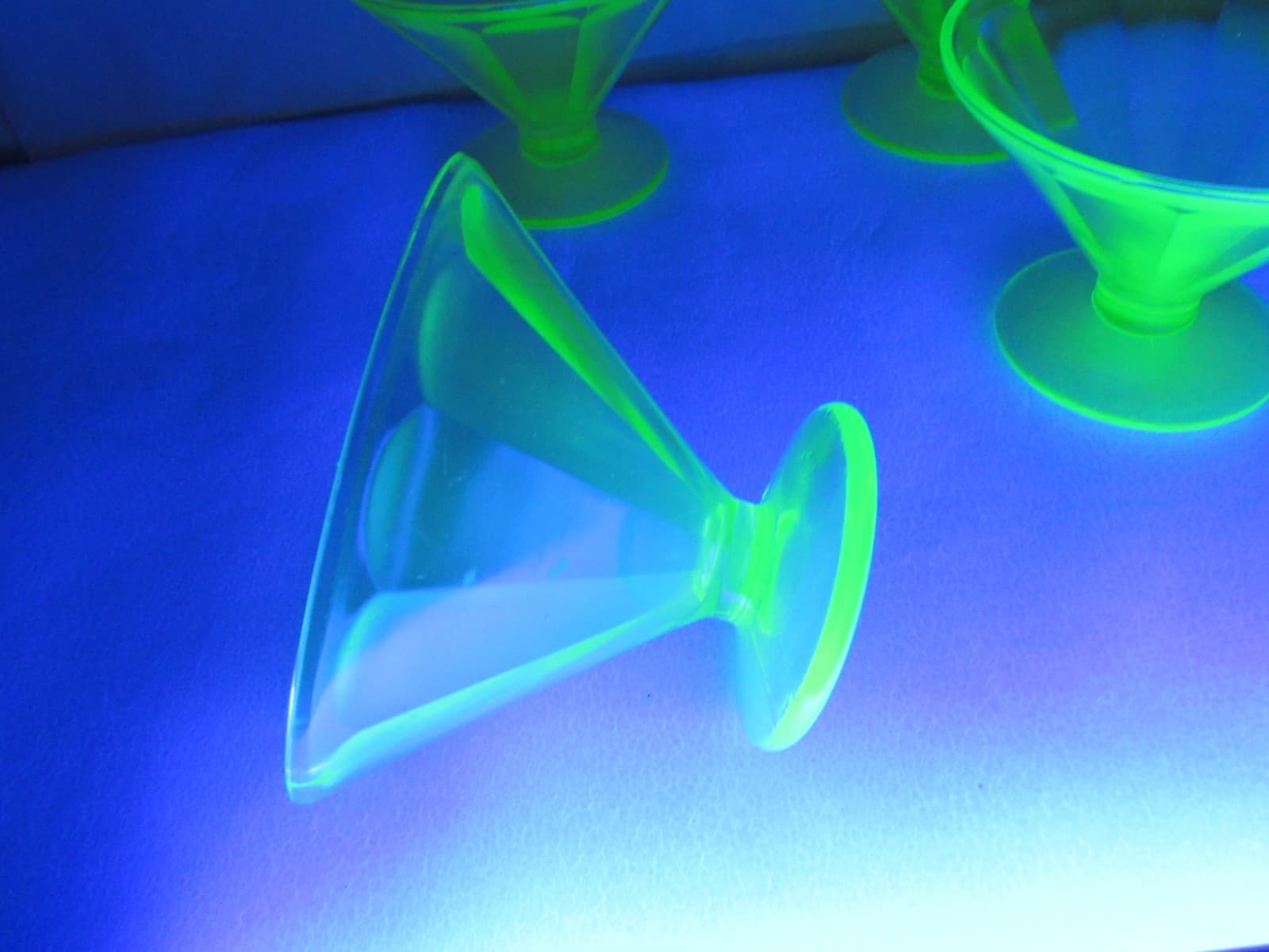 6 Green Depression Vaseline Uranium Ribbed Glass Fruit Dessert Cups (S90JJ) - Thumbnail 10