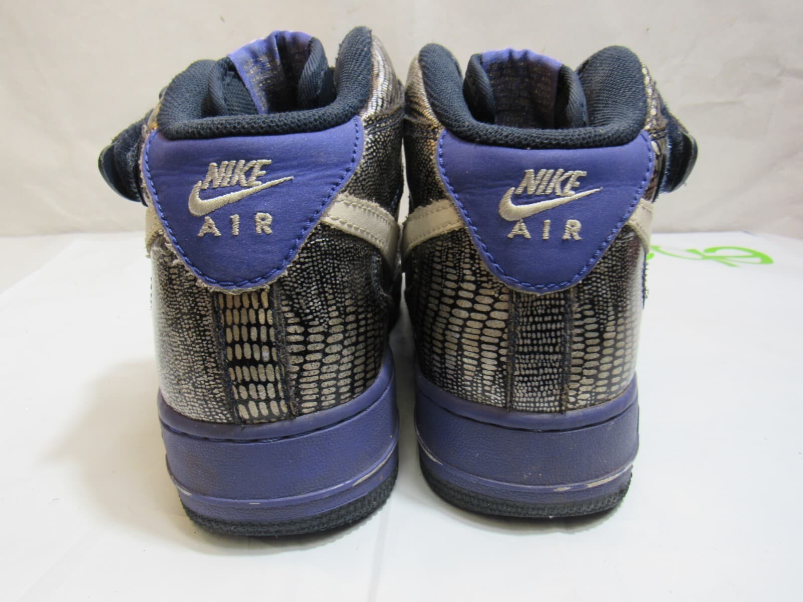 Men's Nike Air Force 1 Premium Purple Black Sneakers 366731-411 Size 7.5 (K46K) - Thumbnail 5