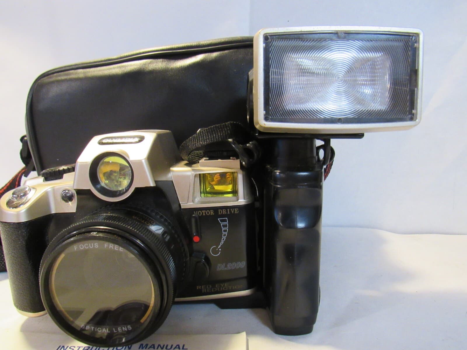 Olympia Vintage 35mm Film Camera DL2000 With Flash and Bag J41K - Thumbnail 3