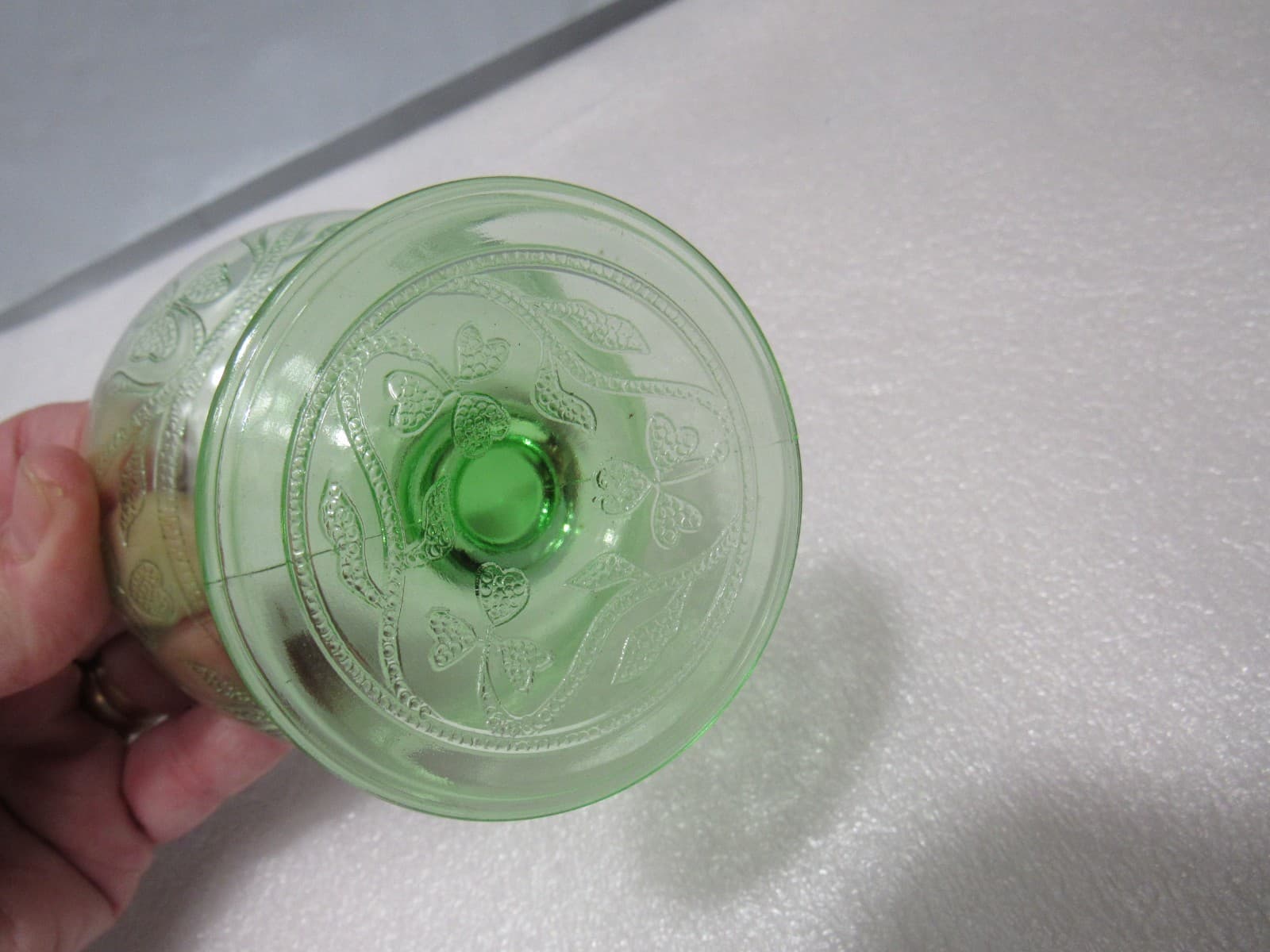 Hazel Atlas Green Cloverleaf Uranium Depression Glass Dessert Cup S97JJ - Thumbnail 9