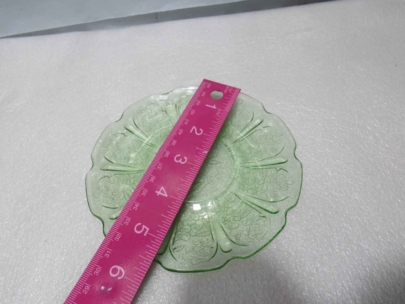 Vintage Depression Uranium/Vaseline Glass Scalloped Saucer 5.5" Floral S95JJ - Thumbnail 6
