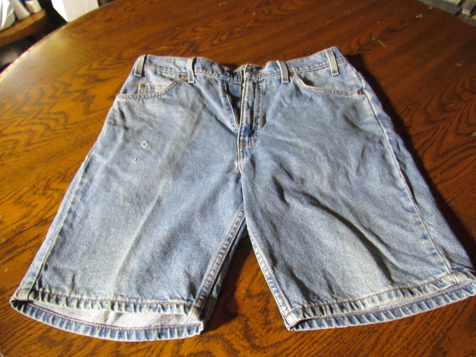 Levi's Men's 505 Regular Fit Vintage Shorts Light Blue Size 34 (V87JJ) - Thumbnail 3
