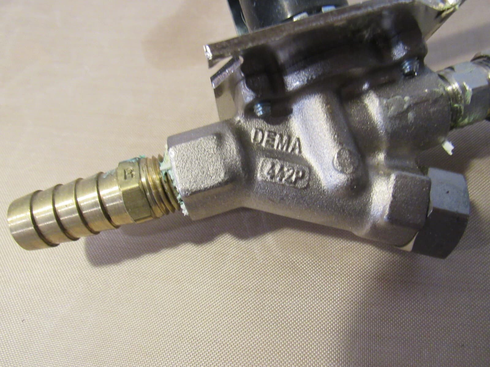 WATTS 288A Anti-Siphon Vacuum Breaker 3/4”, 59-49-SA Dema 442P Dema 41-9-5 X51K - Thumbnail 6