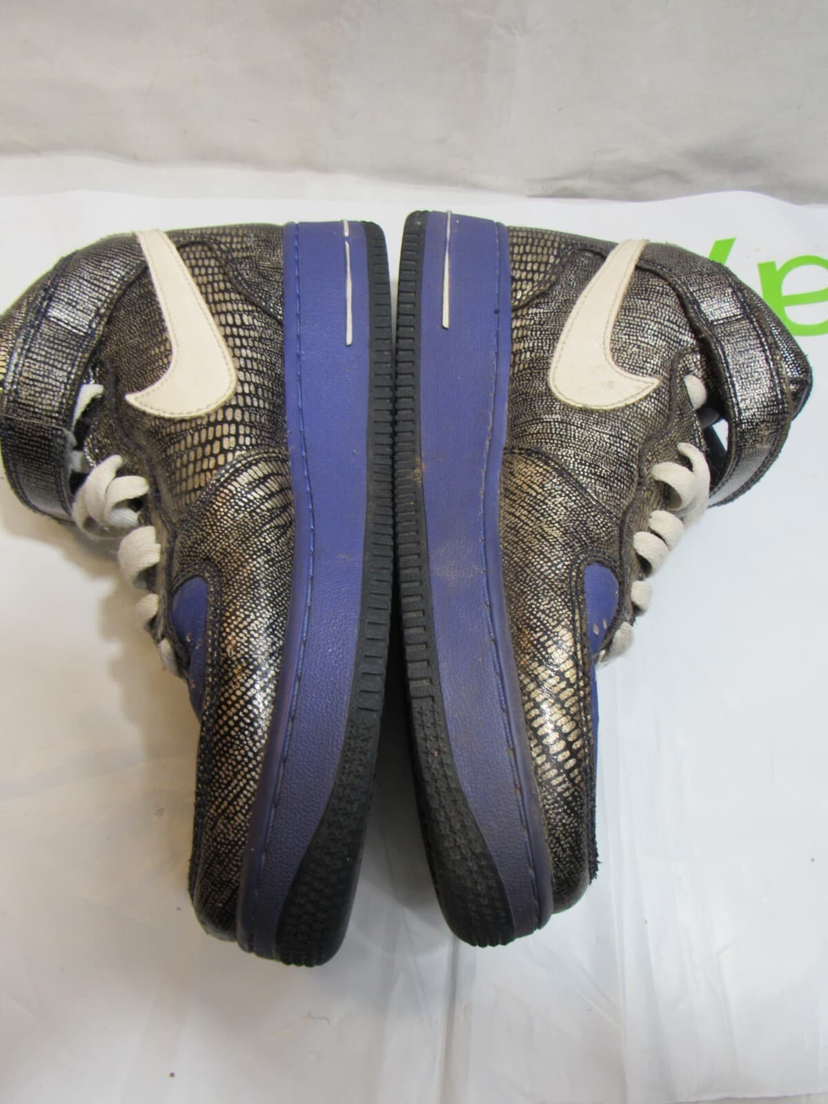 Men's Nike Air Force 1 Premium Purple Black Sneakers 366731-411 Size 7.5 (K46K) - Thumbnail 4
