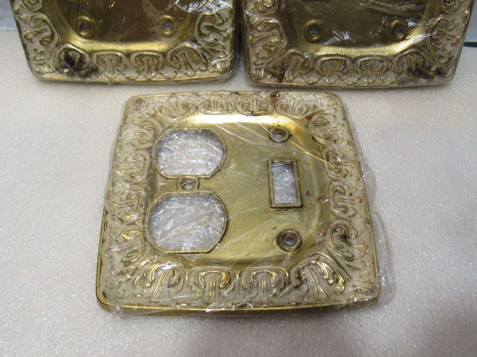 3 Vintage Mid Century Brass Double Light Switch / Outlet Plates Gold 5" (Z27J) - Thumbnail 4