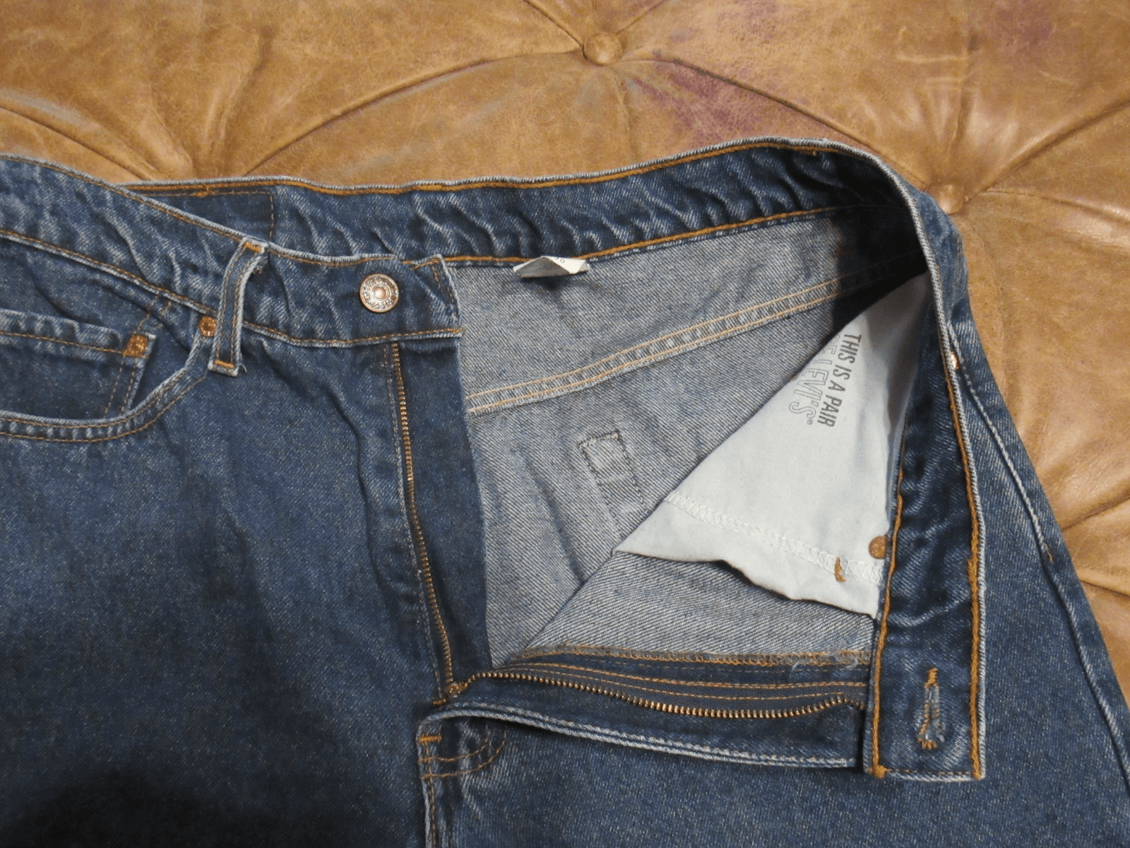 Levis Jeans Mens 34x30 Blue 550 Relaxed Dark Wash Red Tab Pockets (V90JJ) - Thumbnail 6