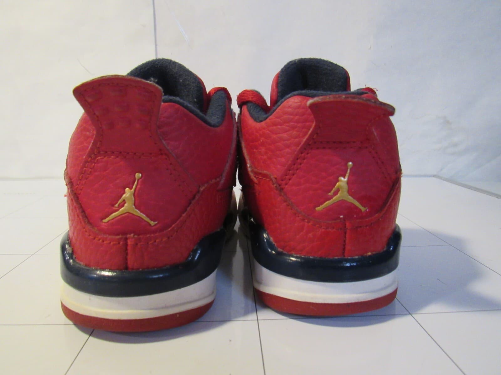 Nike Air Jordan 4 Retro Fiba Boys SZ 7C Red Athletic Sneakers BQ7670-617 D97S - Thumbnail 4