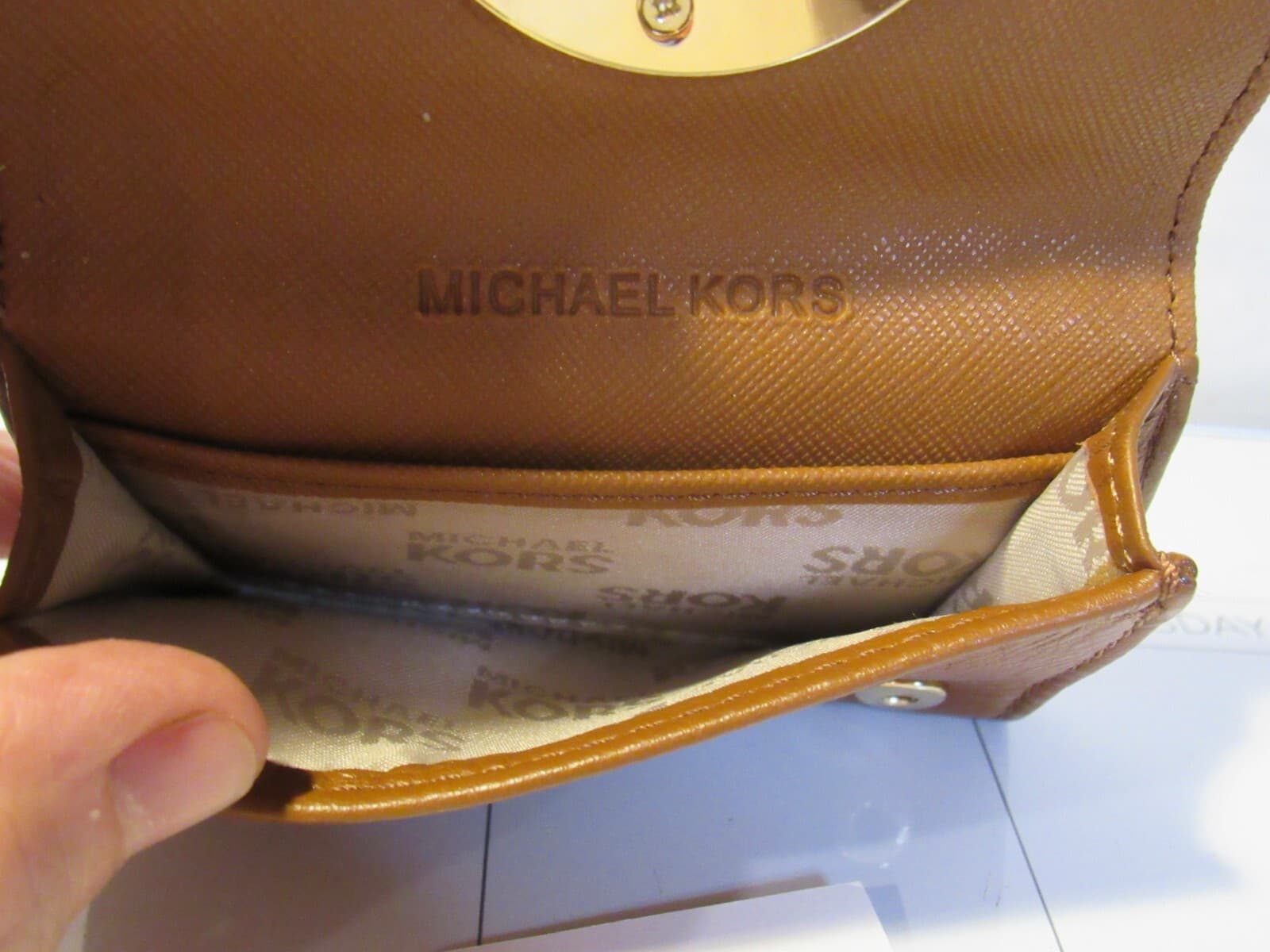Michael Kors Fulton Brown Leather Handbag with 3 Wallets C69M - Thumbnail 15