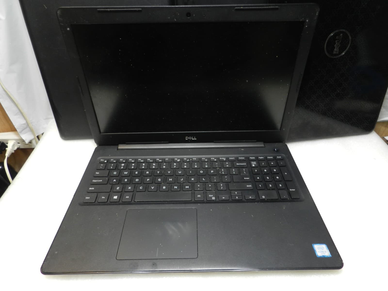 5 Laptops– Dell/HP Untested for parts or repair (D87J) - Thumbnail 5
