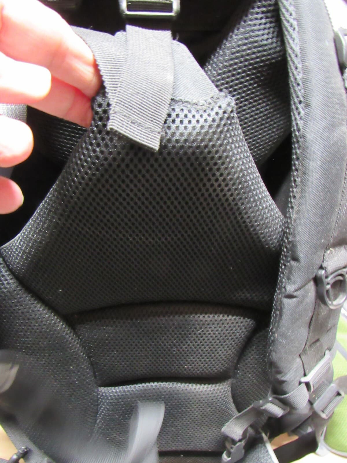 ATI Adventure Gear Backpack Hiking Daypack Large Huge Green Black - Thumbnail 6