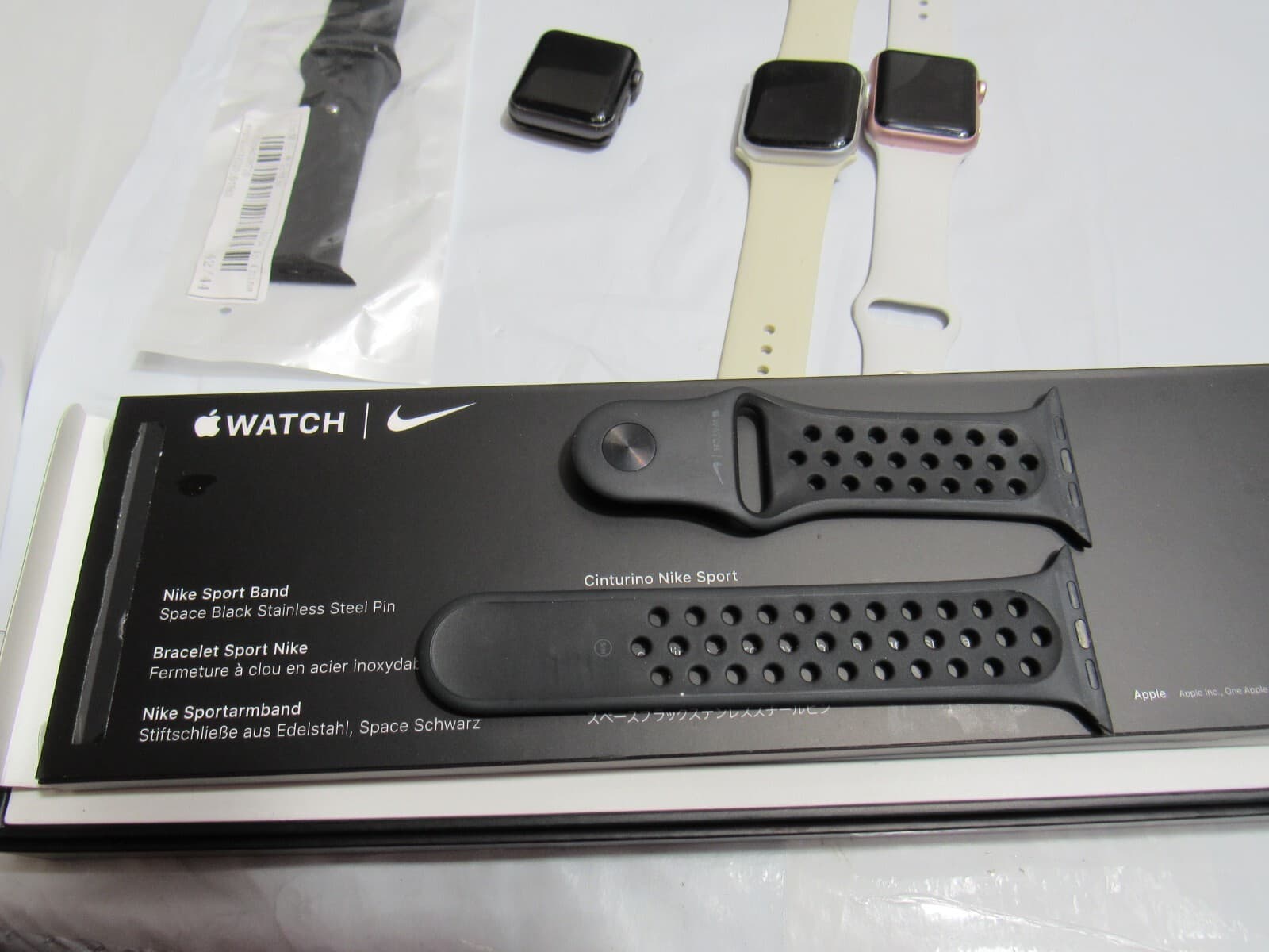 4 Apple Watches Series 1, 3, 4, SE Nike K51K - Thumbnail 10