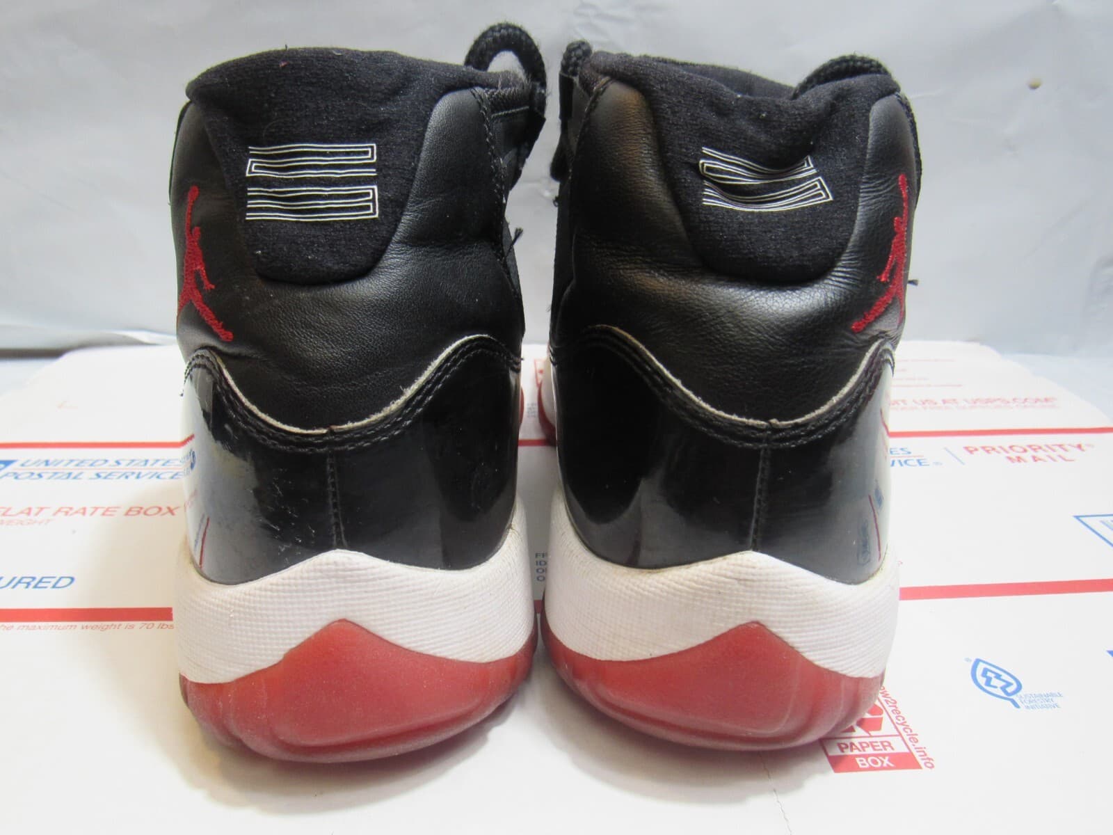 Jordan 11 Retro High Bred 2019 Size 8.5 378037-061 Black Red White (L32J) - Thumbnail 5