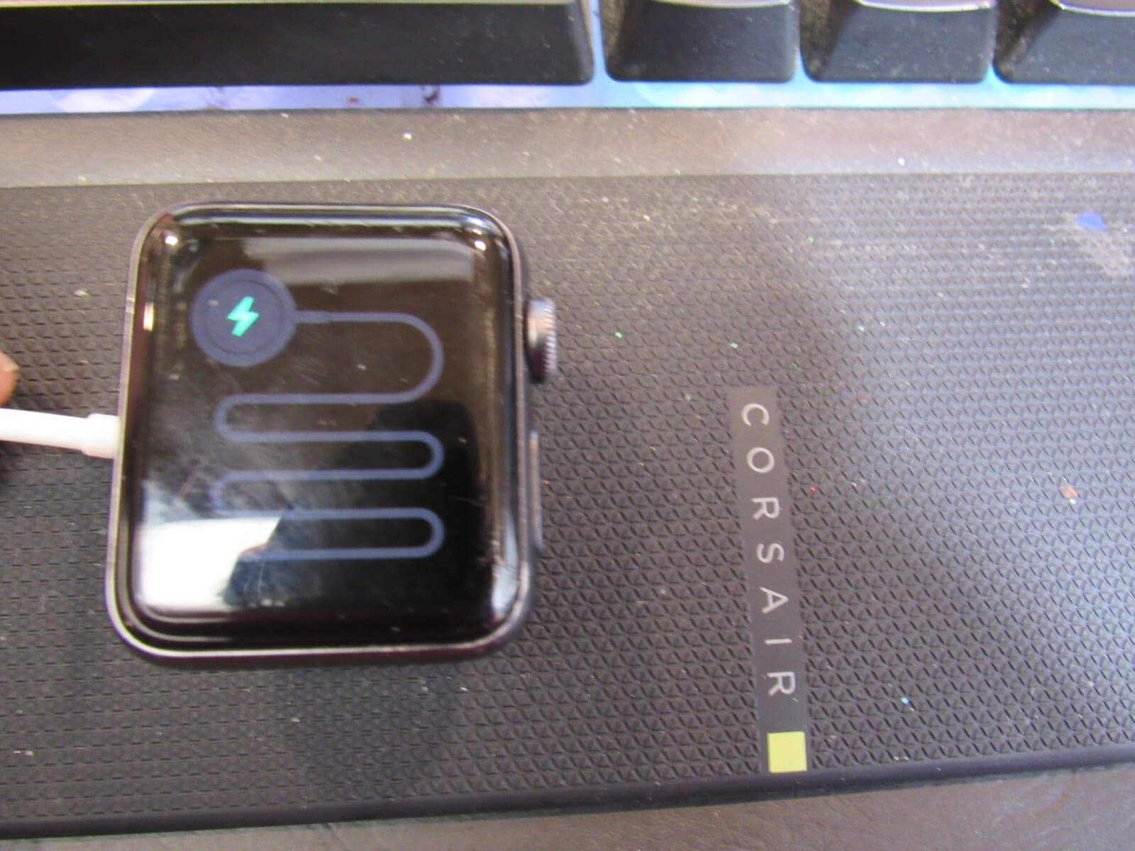 4 Apple Watches Series 1, 3, 4, SE Nike K51K - Thumbnail 6