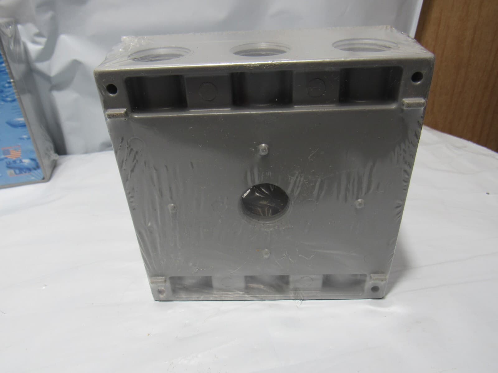 2 Orbit 2B50-7 Die Cast Aluminum 4-9/16" x 4-1/2" box w/ mounting lugs (O70J) - Thumbnail 5