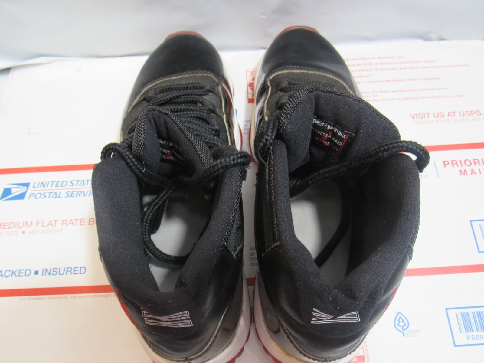 Jordan 11 Retro High Bred 2019 Size 8.5 378037-061 Black Red White (L32J) - Thumbnail 6