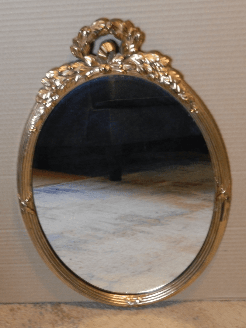 Vintage Ornate Oval Gold HOMCO Wall Mirror Hollywood Regency 19.5” D82J