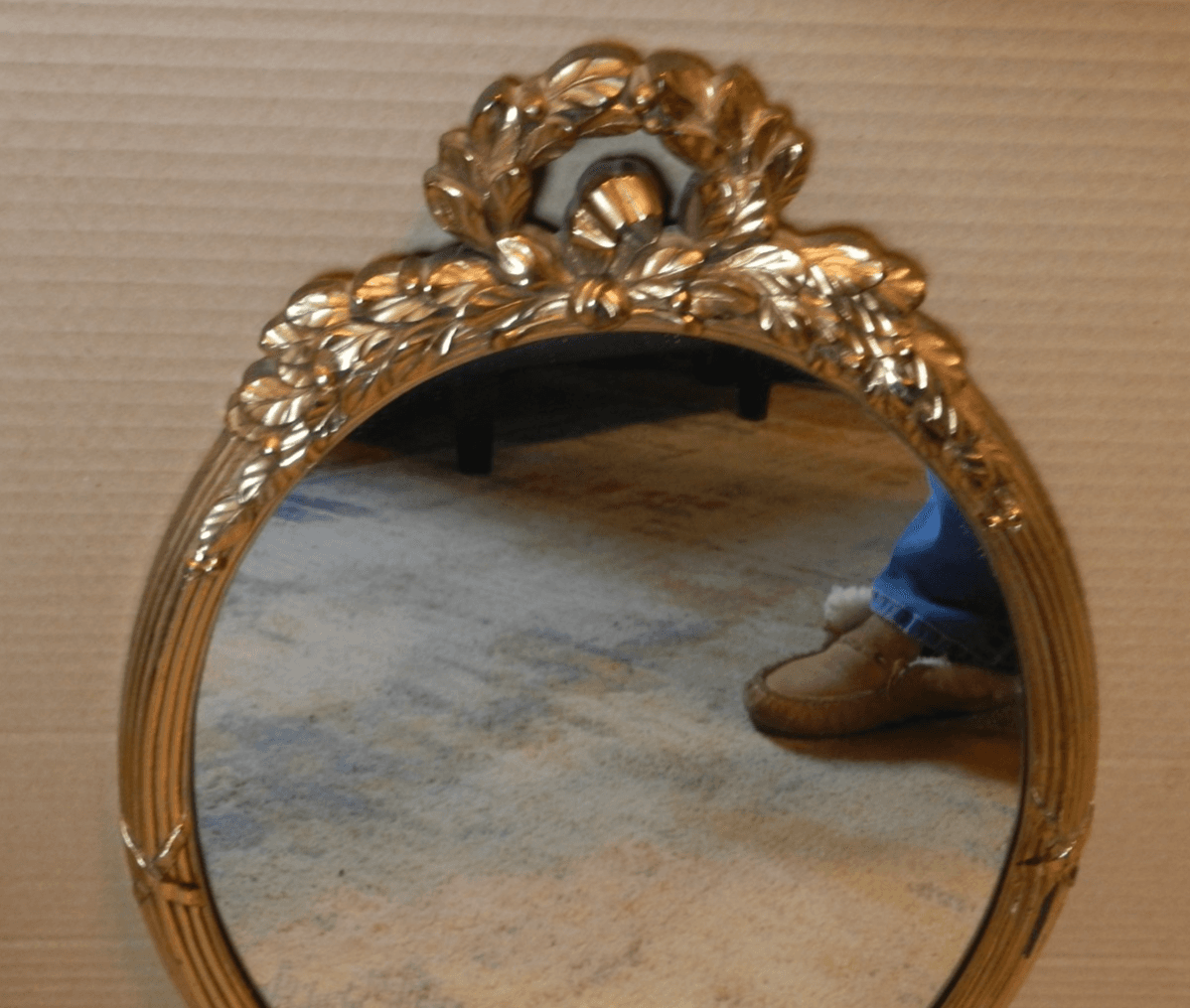 Vintage Ornate Oval Gold HOMCO Wall Mirror Hollywood Regency 19.5” D82J - Thumbnail 2
