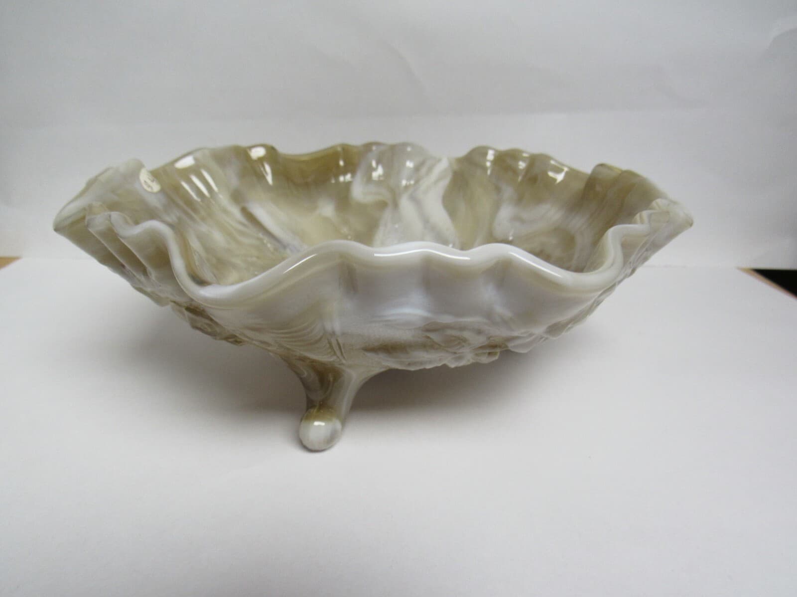Imperial Glass Caramel Marble Ruffle Bowl Roses Olden End O Day Vintage