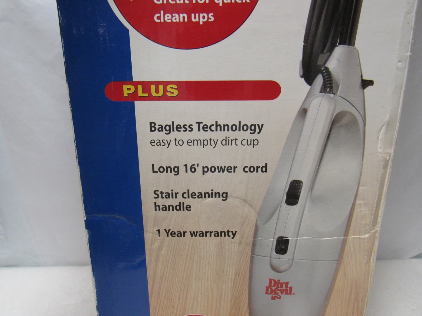 Dirt Devil Stick Vac / Hand Vac Light Weight Corded NIB (J90J) - Thumbnail 4