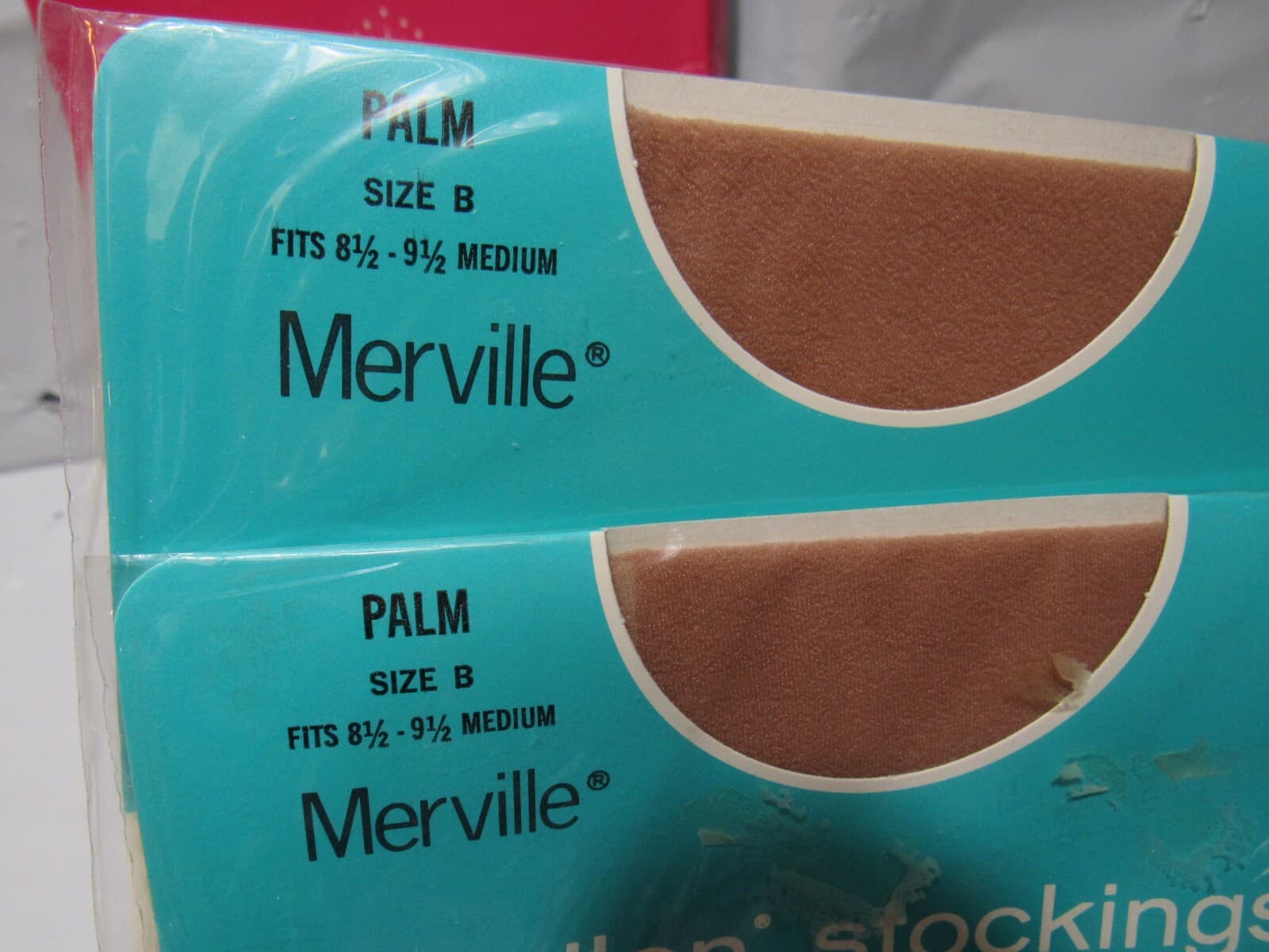 3 pack's Vintage Merville Agilon Stockings. Size B Fits 8.5-9.5 Medium (Q81J) - Thumbnail 6