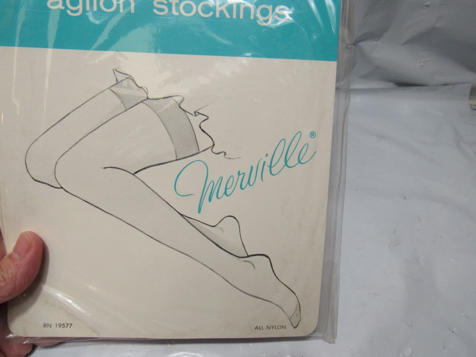 3 pack's Vintage Merville Agilon Stockings. Size B Fits 8.5-9.5 Medium (Q81J) - Thumbnail 7