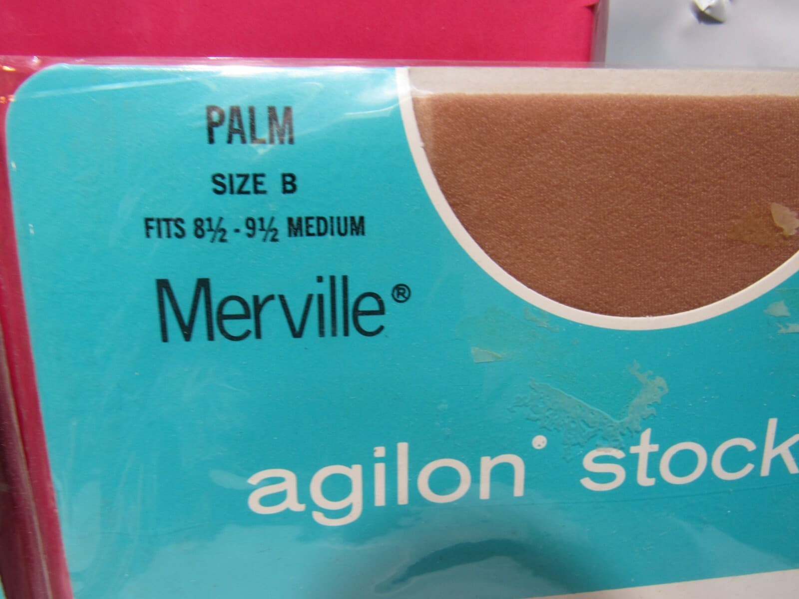 3 pack's Vintage Merville Agilon Stockings. Size B Fits 8.5-9.5 Medium (Q81J) - Thumbnail 3