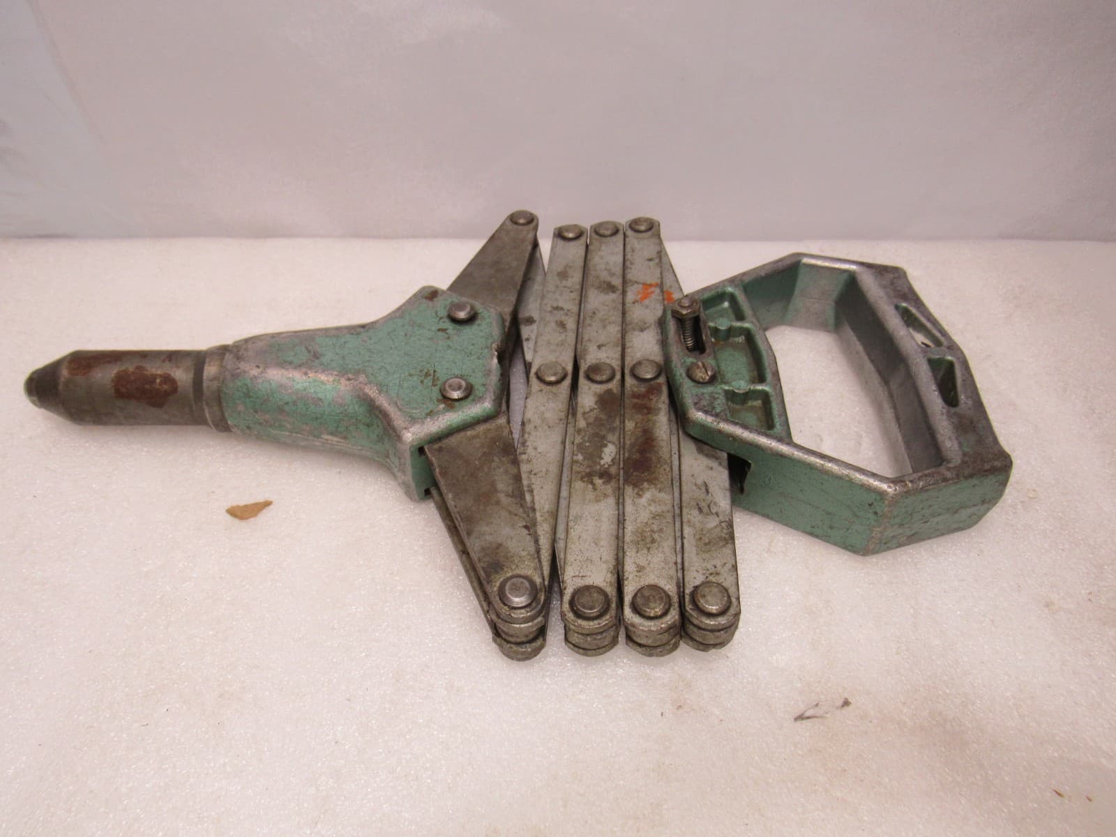 Vintage Lazy Tongs Scissor Alloy And Brass Pop Rivet Gun (J98JJ) - Thumbnail 3