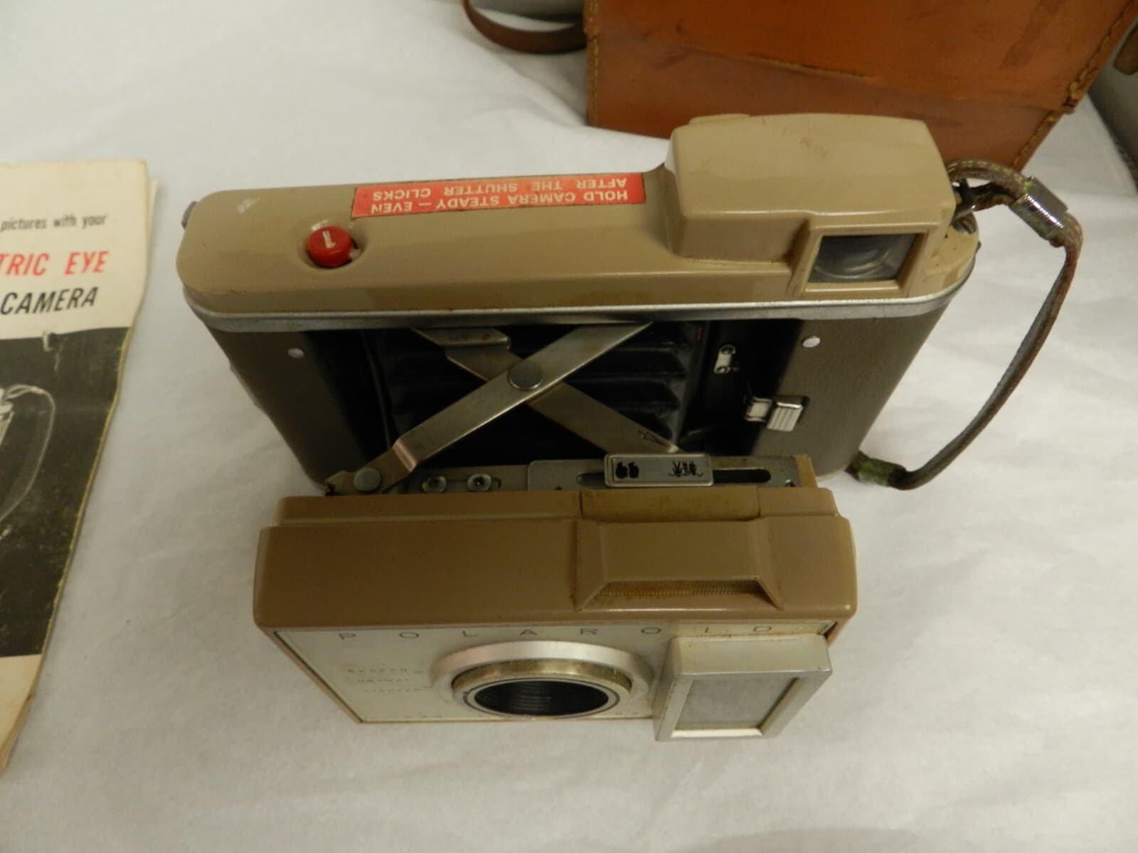 Vintage Polaroid Model J33 Electric Eye Land Camera Carrying Case Untested D42J - Thumbnail 2