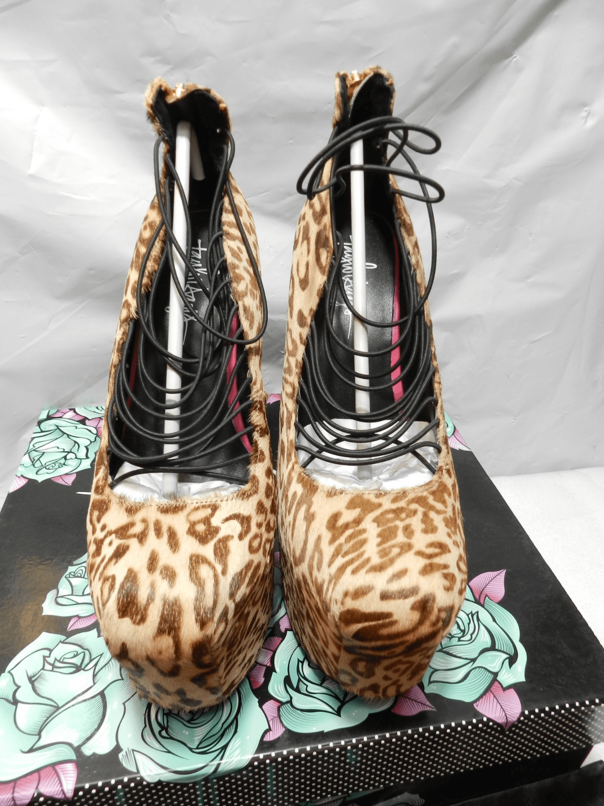 Taylor Says Calavera Leopard Heel-less Platform Heels Size 5.5 (H48M) - Thumbnail 5