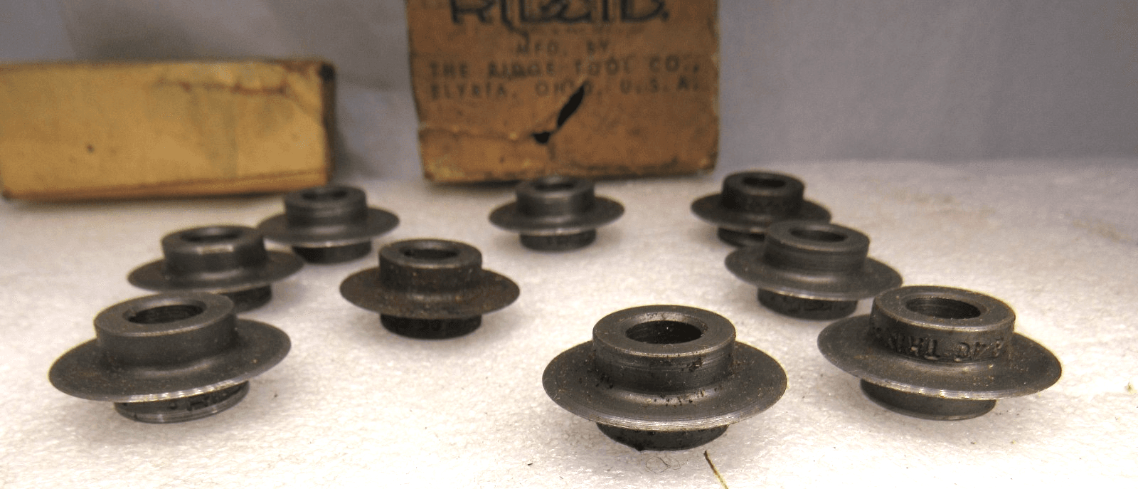 Vintage Ridgid No. 30 & 40 Thin Blade Cutter Wheels Lot of 9 (J94JJ) - Thumbnail 2