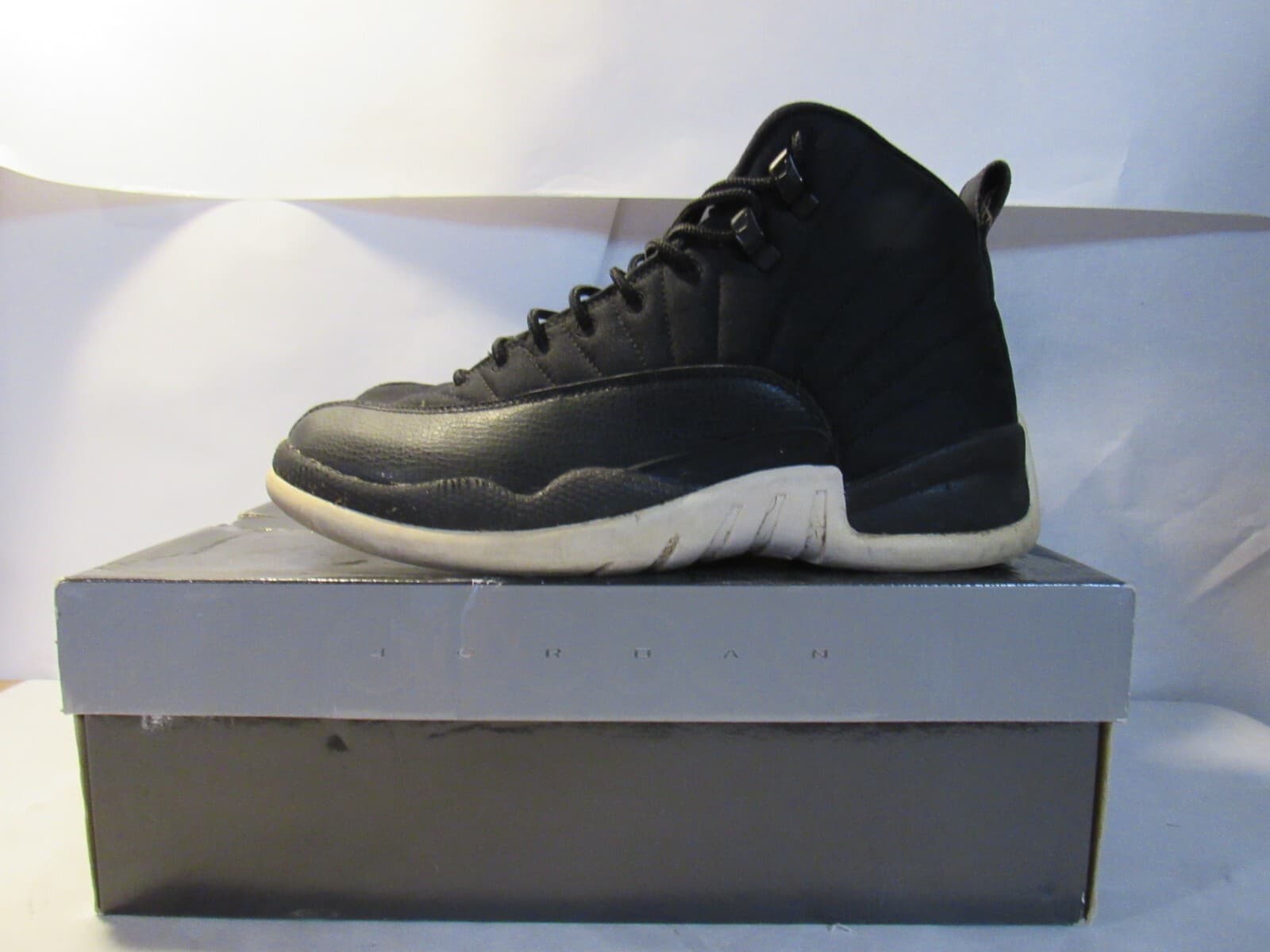 Nike Air Jordan 12 Retro Nylon Neoprene Sneakers Size 8 (130690-004) L66