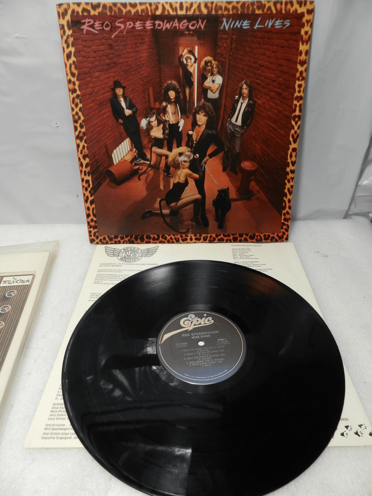 9 Vintage Vinyl LP Album Lot Clapton J Geils Speedwagon J. Starship etc. (L74JJ) - Thumbnail 11