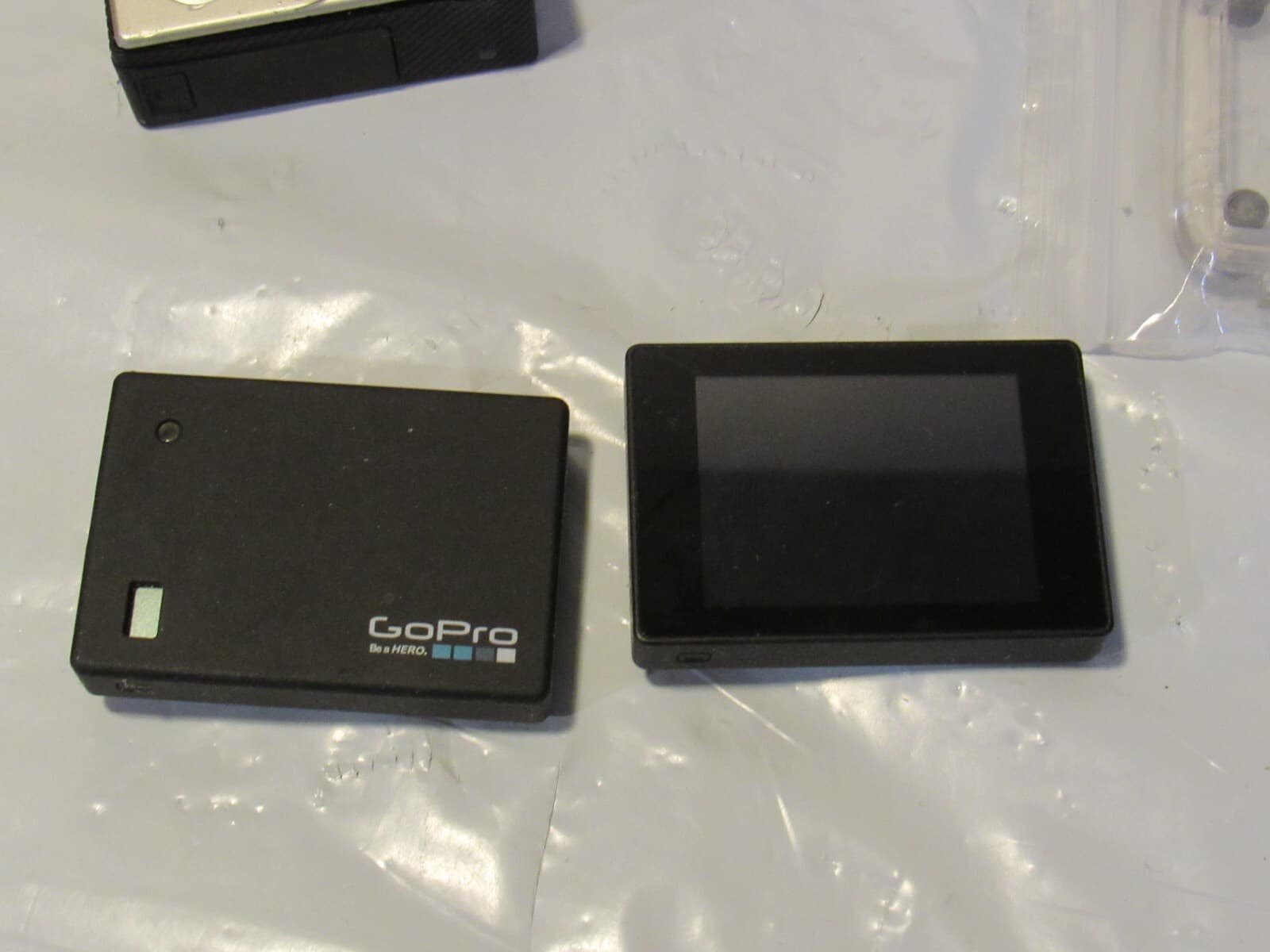 GoPro Hero 3+ Apeman 30 Lot with accessories Parts or Repair A91M - Thumbnail 10