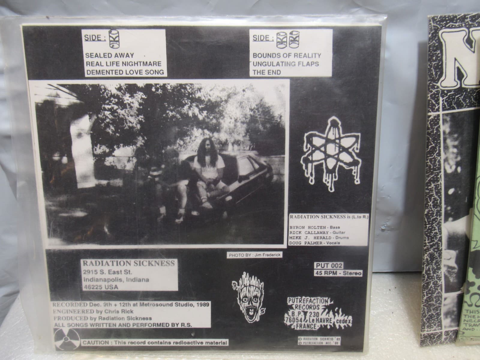 Punk Harcore 7" LP Vinyl Necacedia Phrogs Radiation Travesty Cartoon Castle X43 - Thumbnail 3