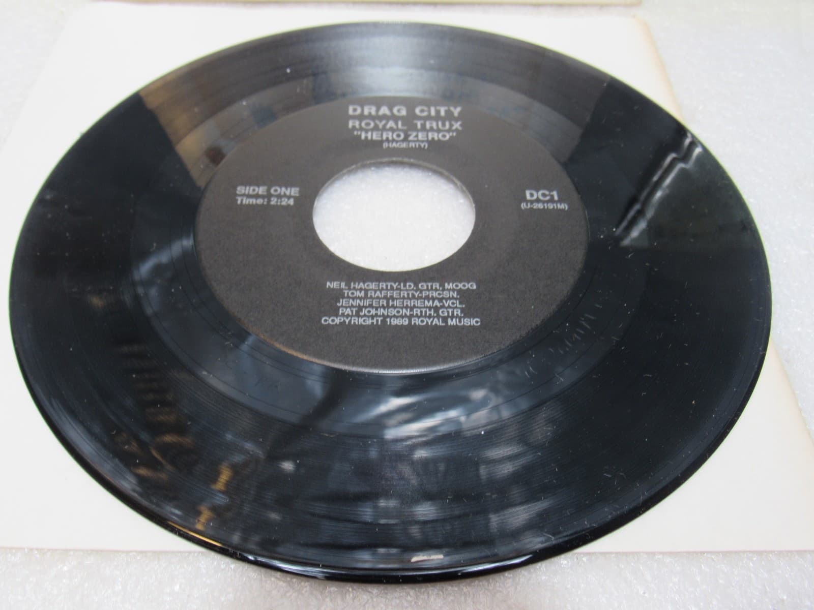Punk Harcore 7" LP Vinyl Necacedia Phrogs Radiation Travesty Cartoon Castle X43 - Thumbnail 15