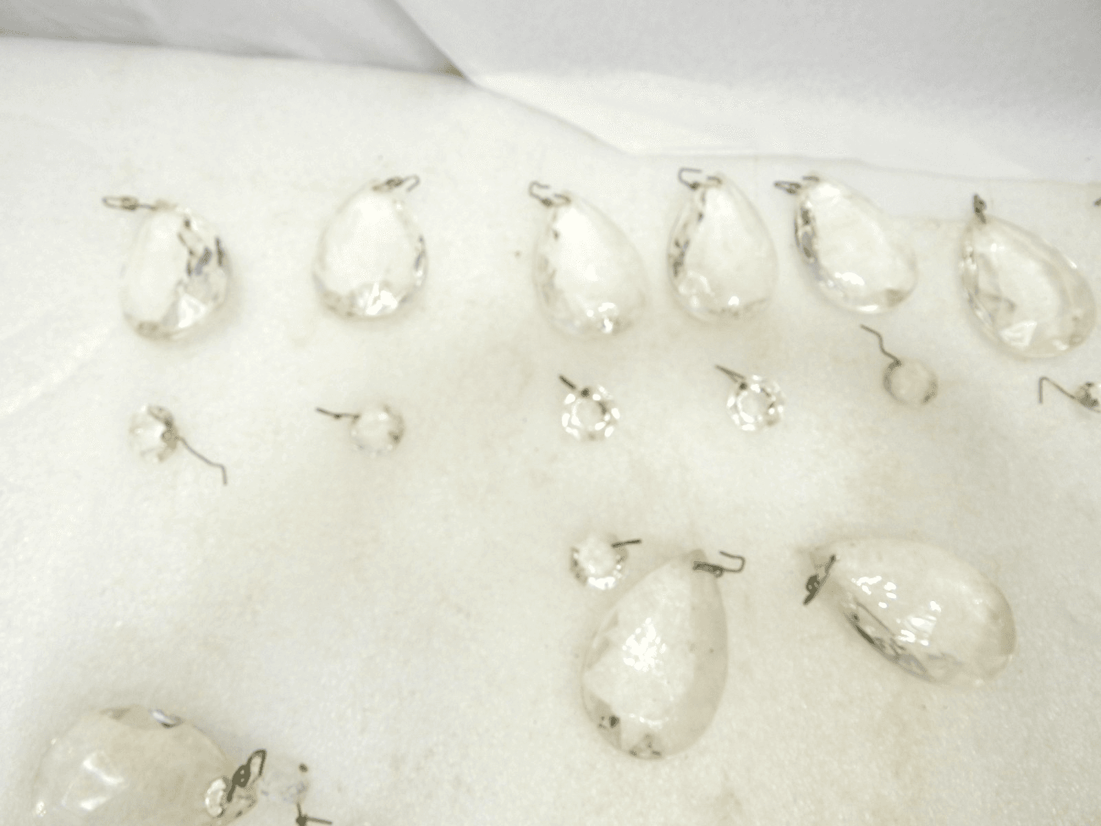 28 Hanging Crystal Tear Drop-Shape Chandelier Craft Prisms (K12J) - Thumbnail 5