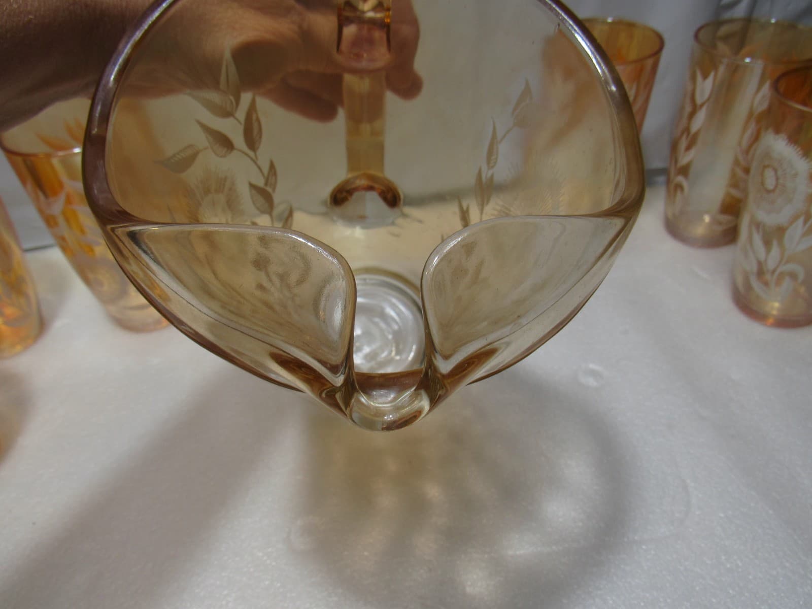 Vintage JEANETTE 1950s Marigold Carnival Glass Pitcher/6 Cups White Cosmos U38JJ - Thumbnail 13