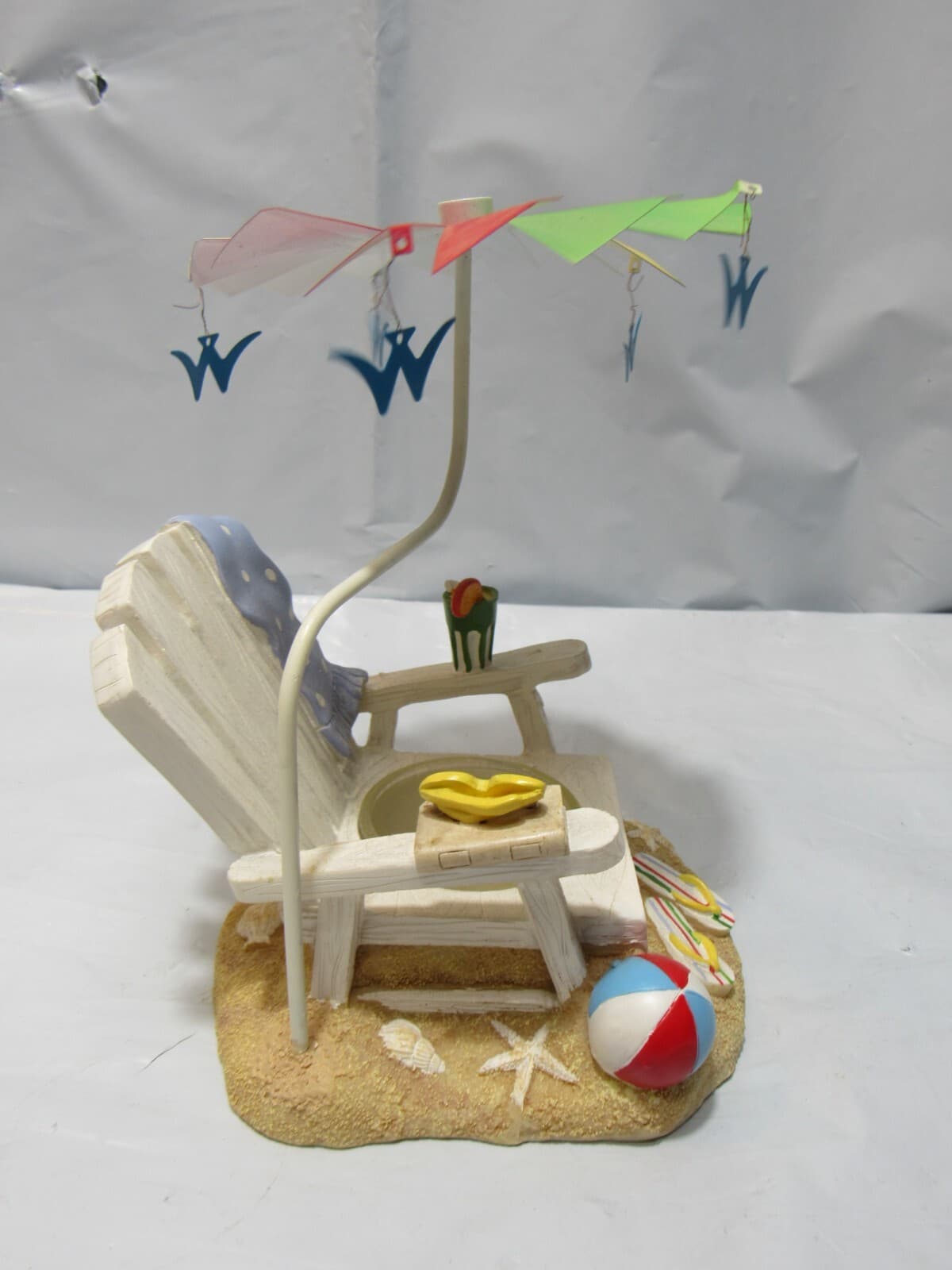Yankee Candle Beach Chair with Spinning Umbrella 1190515 Tealite Candle O95M - Thumbnail 5